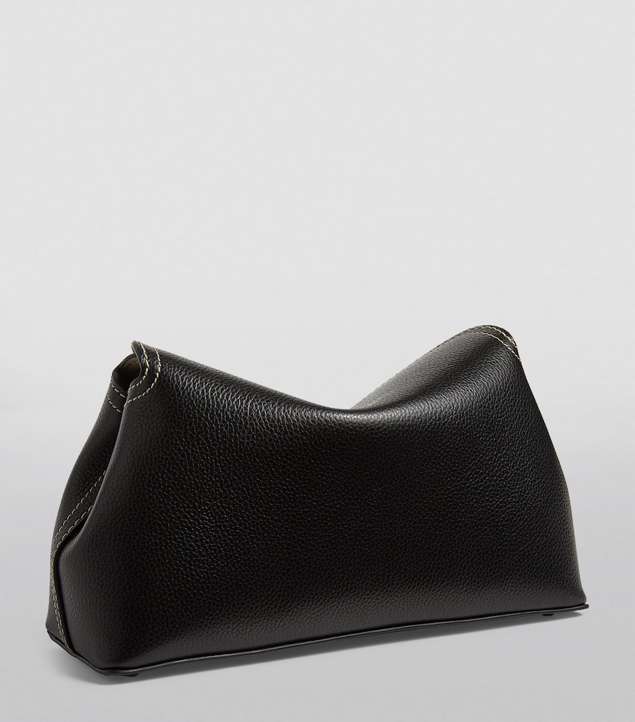 Leather T-Lock Clutch Bag BLACK 001 Image 2