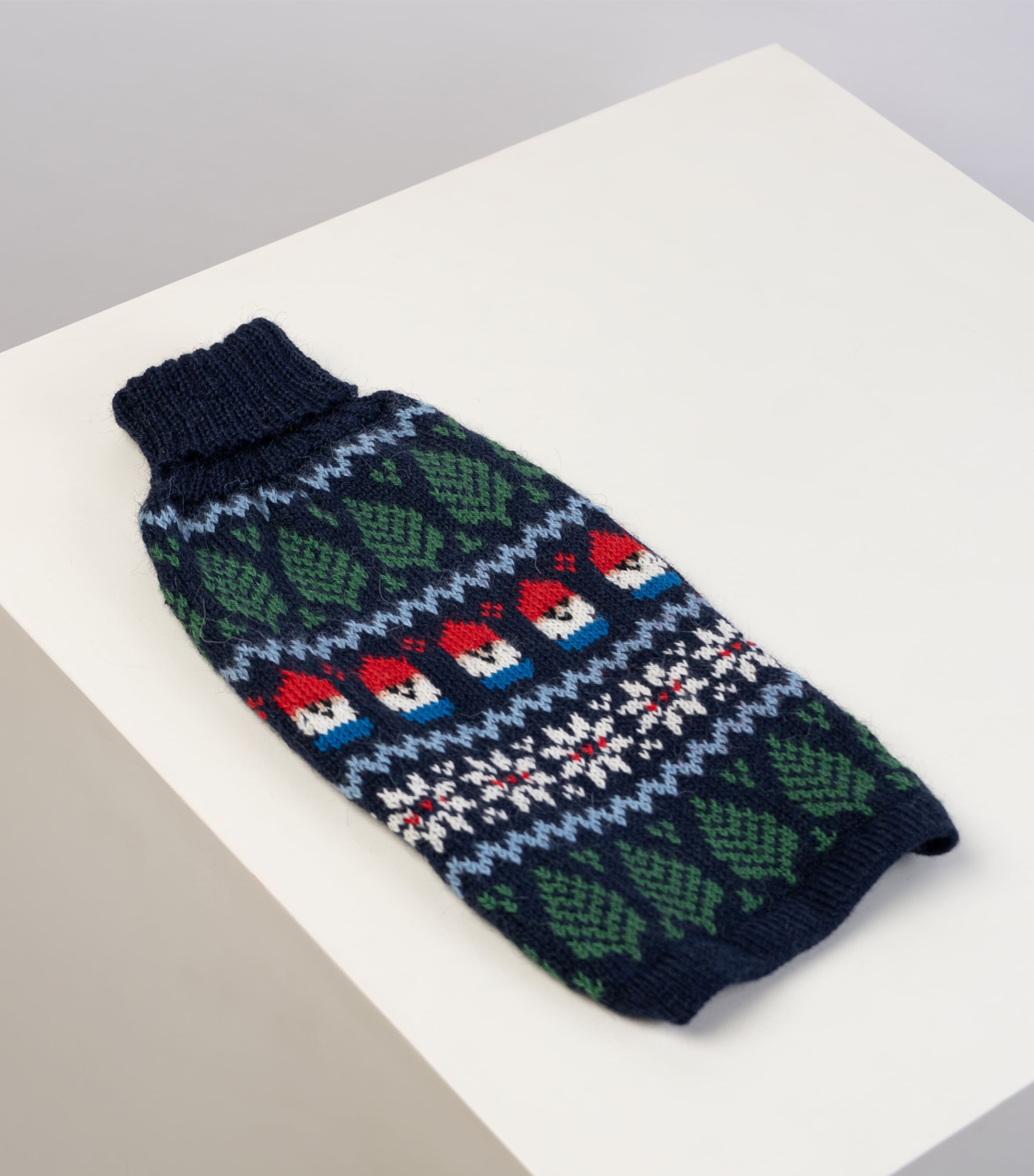 Alpaca-Blend Gnomes Dog Sweater BLUE Image 7