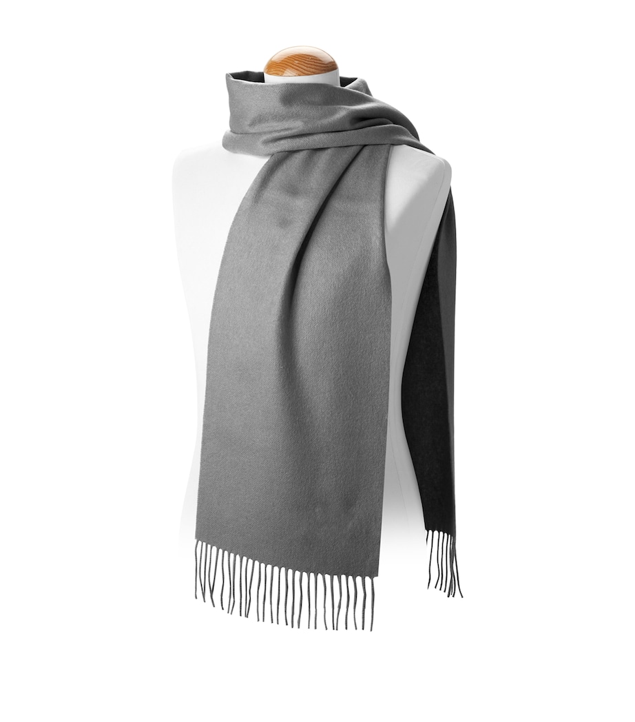Cashmere Scarf GREY Image 2