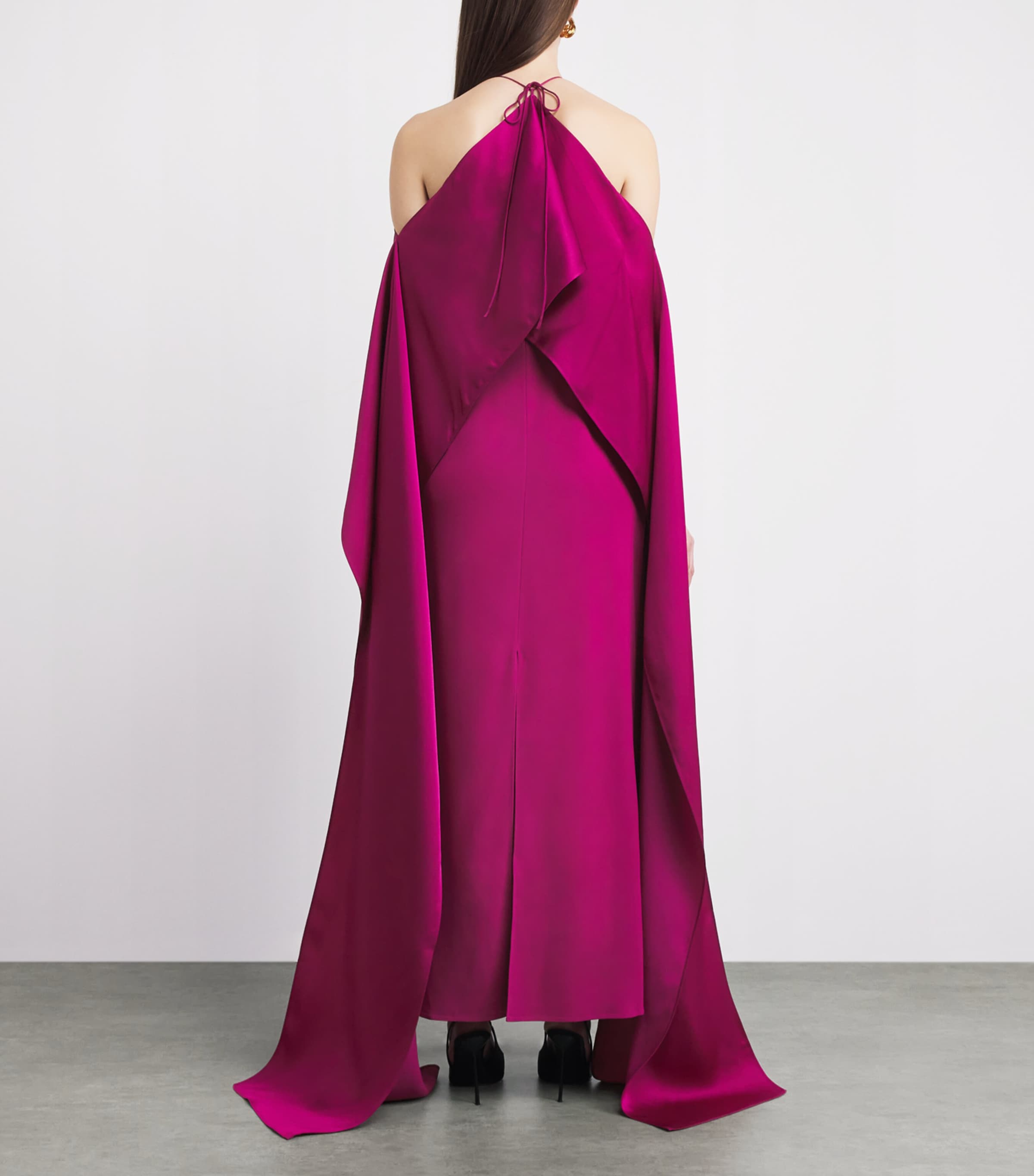 Taller Marmo Womens Halterneck Nan Maxi Dress Pomegranate Image 4