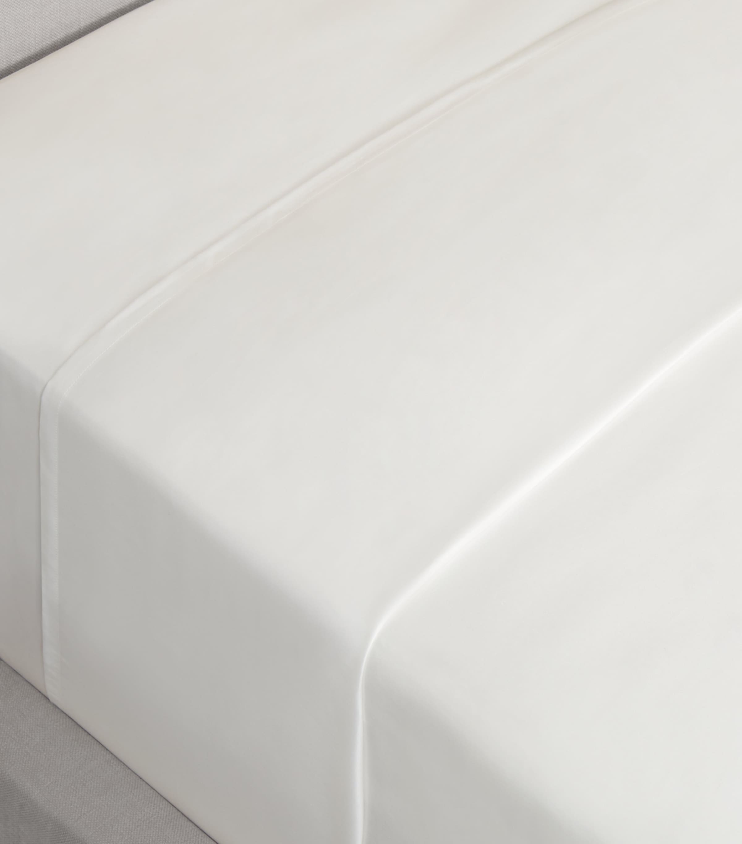 Glowing Weave Cushion Cover (65cm x 65cm) 2136  MILK Image 4