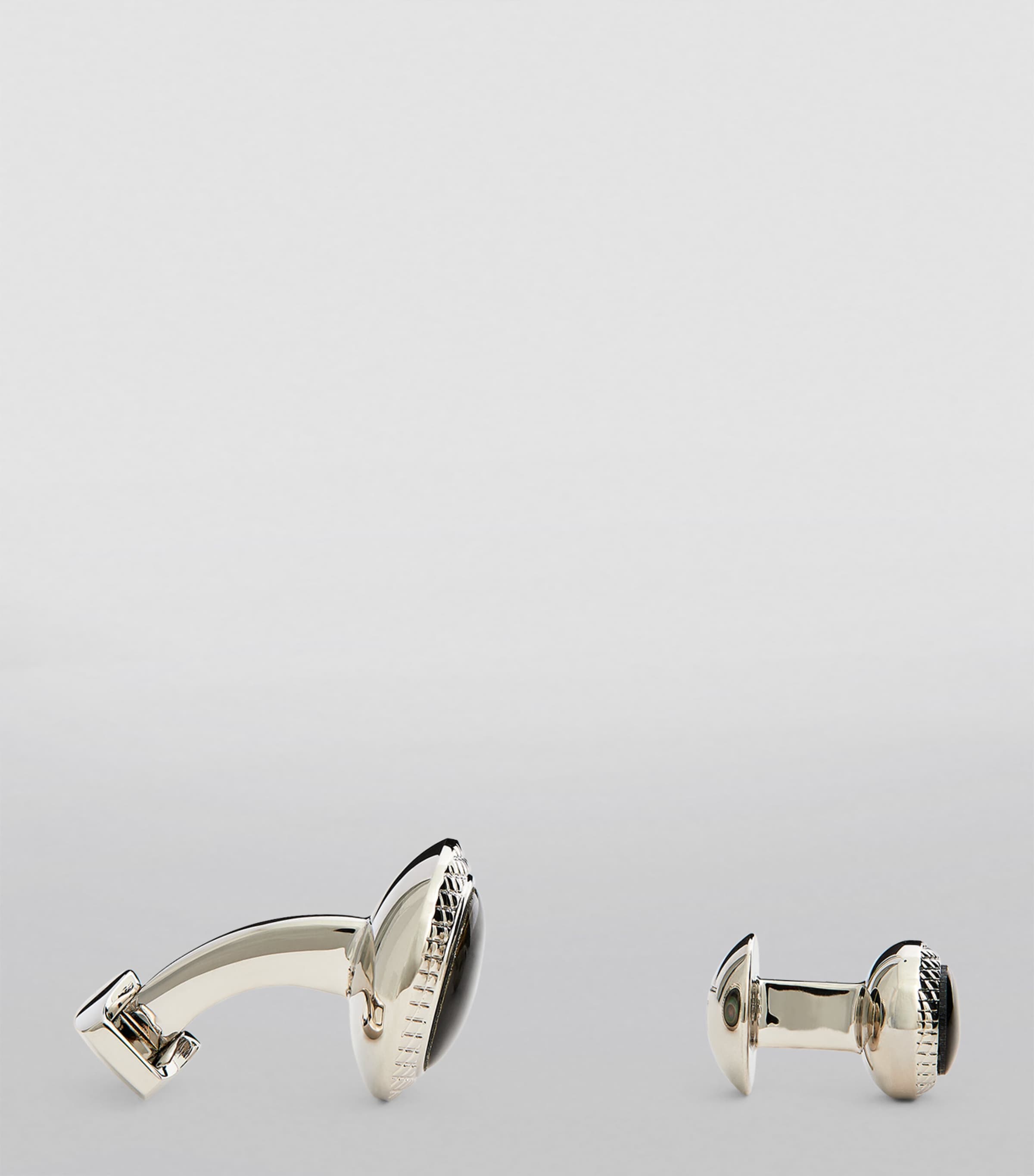 Palladium-Plated Bullseye Cufflinks and Studs Set SILVER Image 3