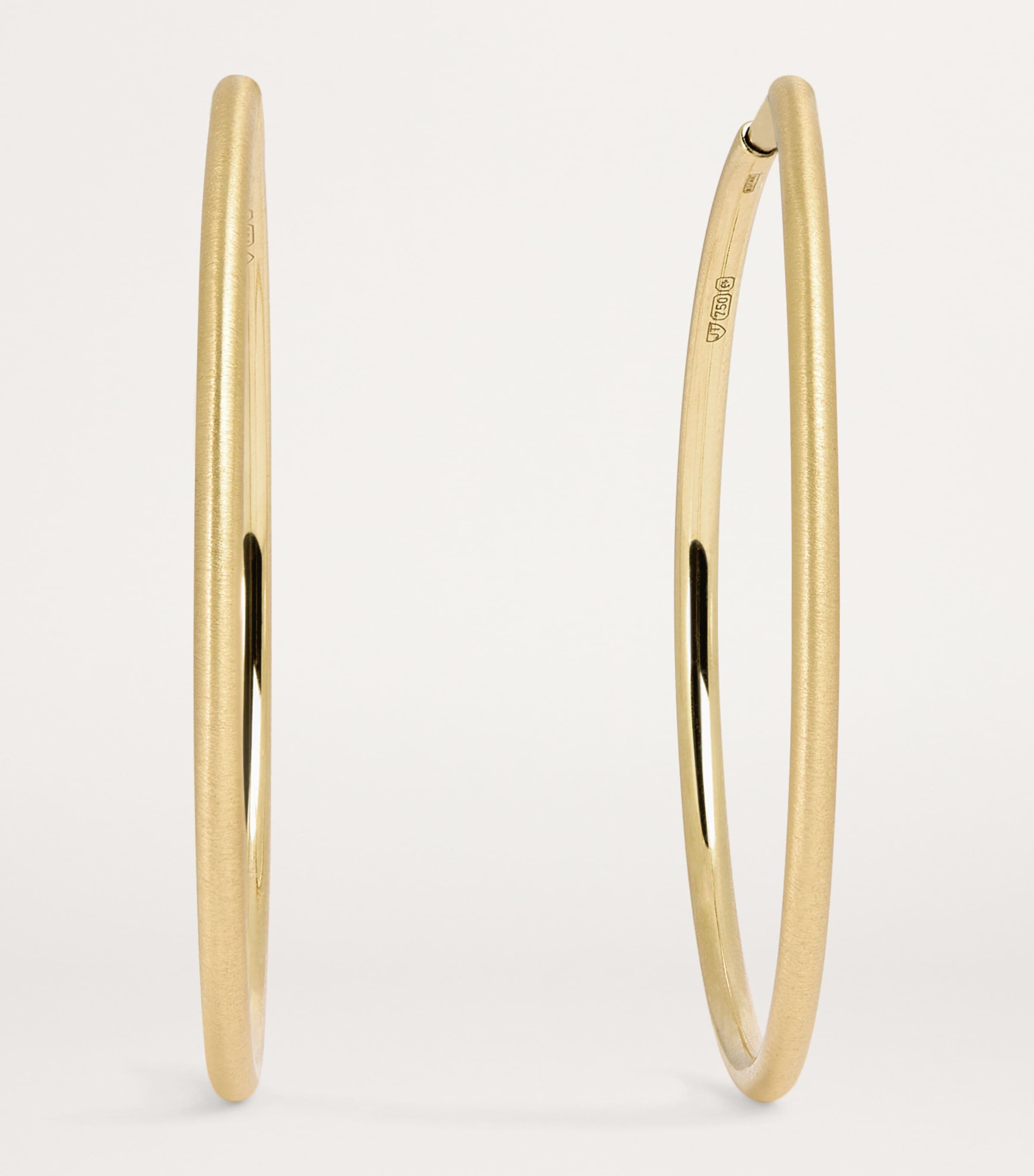 Jade Trau Yellow Gold Pia Plié Hoop Earrings Yellow Gold Image 3