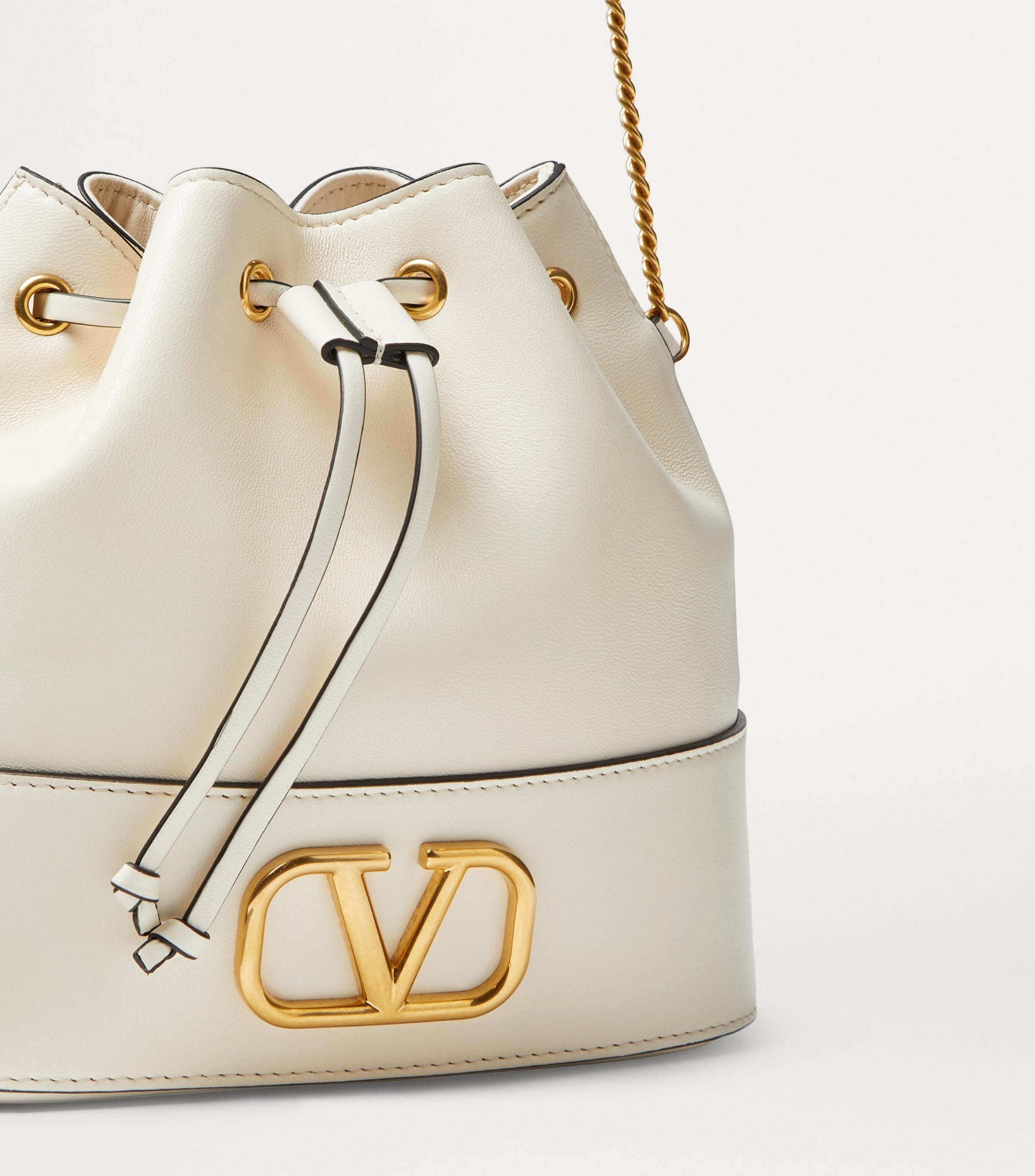 Leather VLogo Bucket Bag I16 Image 8