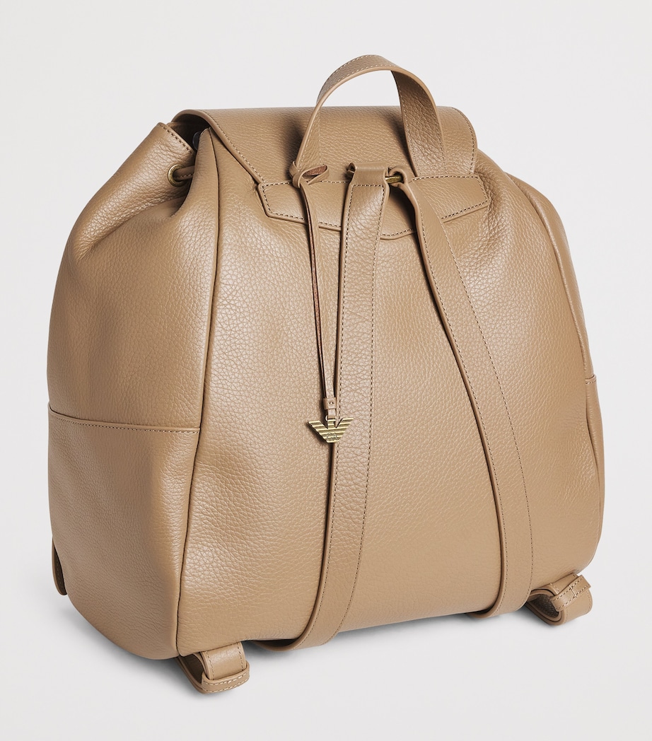 Pebbled Leather Backpack U6166 Image 3