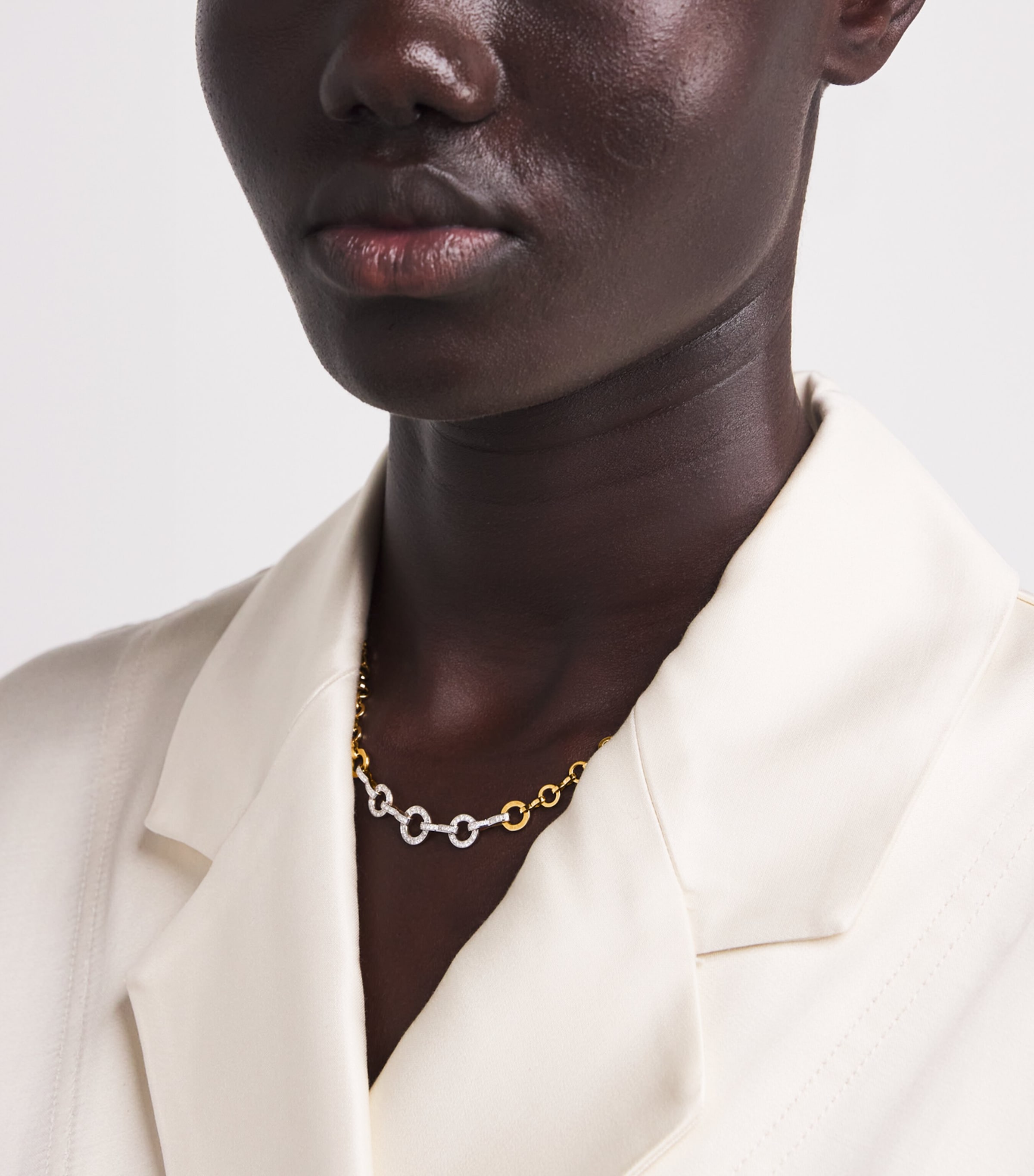 Yellow Gold and Pavé Diamond Candence Circle Chain Necklace YELLOW GOLD Image 2