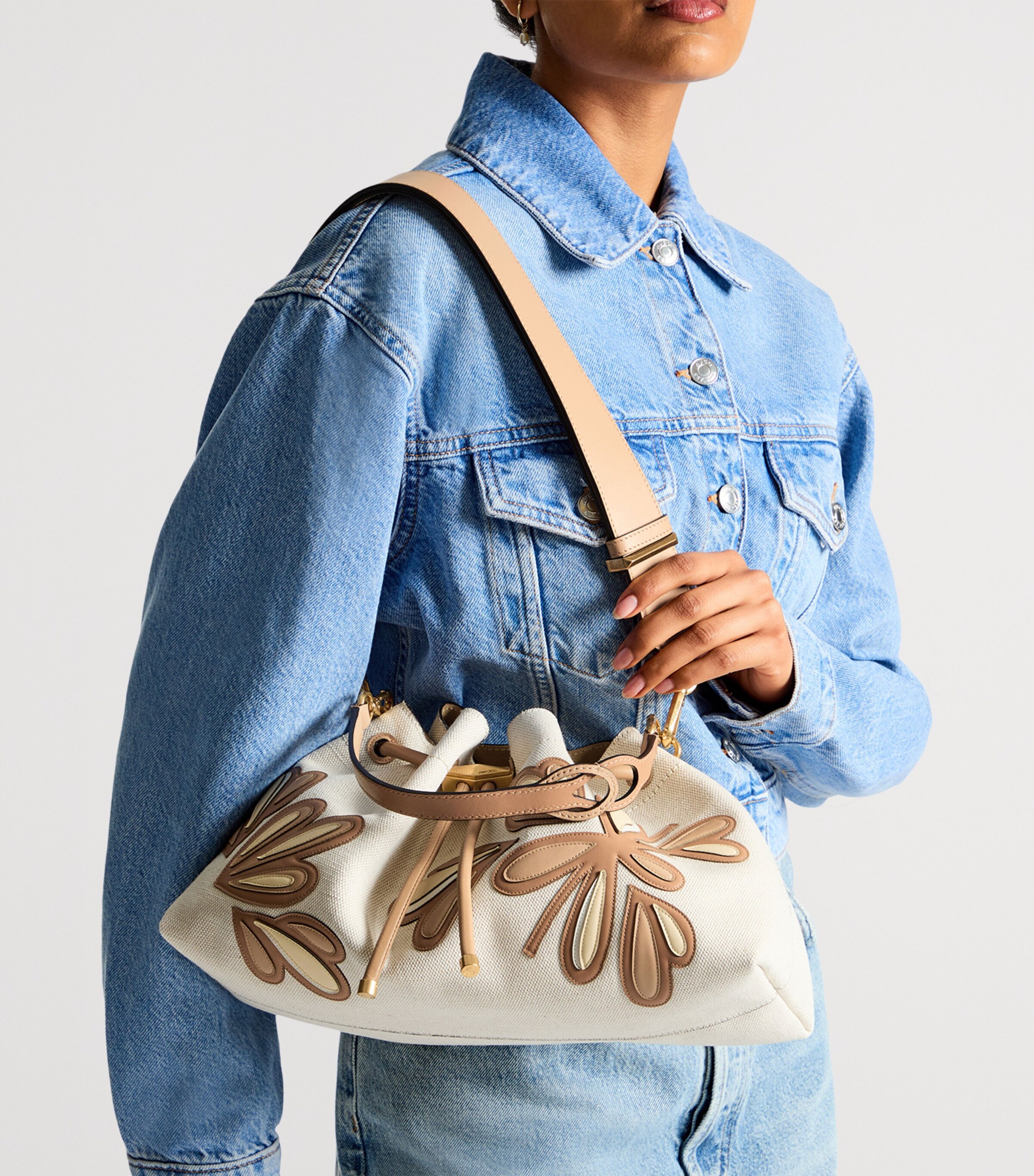 Jimmy Choo Womens Medium Recycled Canvas Cinch Bucket Bag Natural/chai Mix/gol Image 2