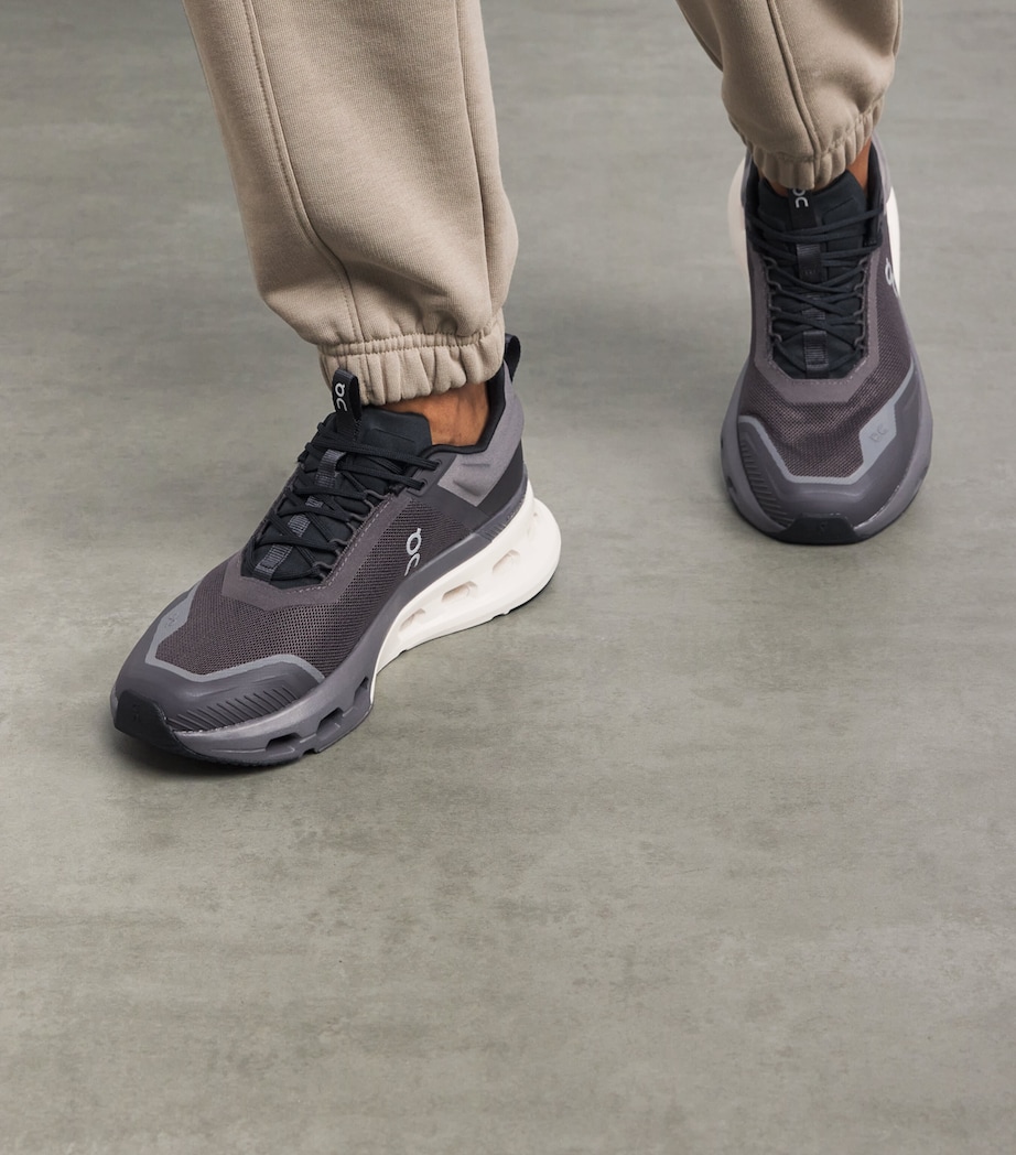 Cloudnova X Trainers PEBBLE | BLACK Image 2