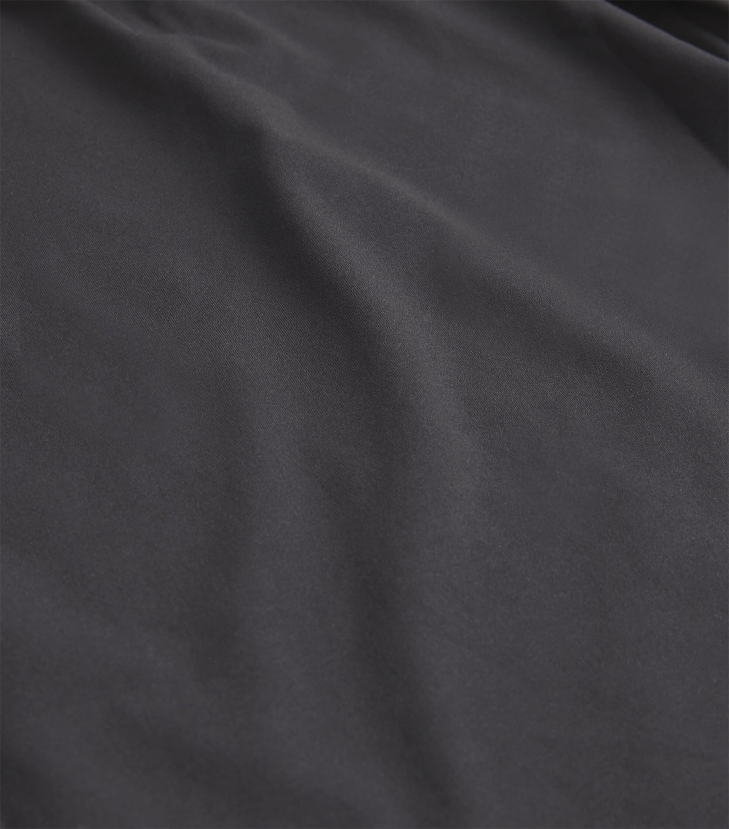 Fits Everybody Short-Sleeve T-Shirt ONYX Image 5