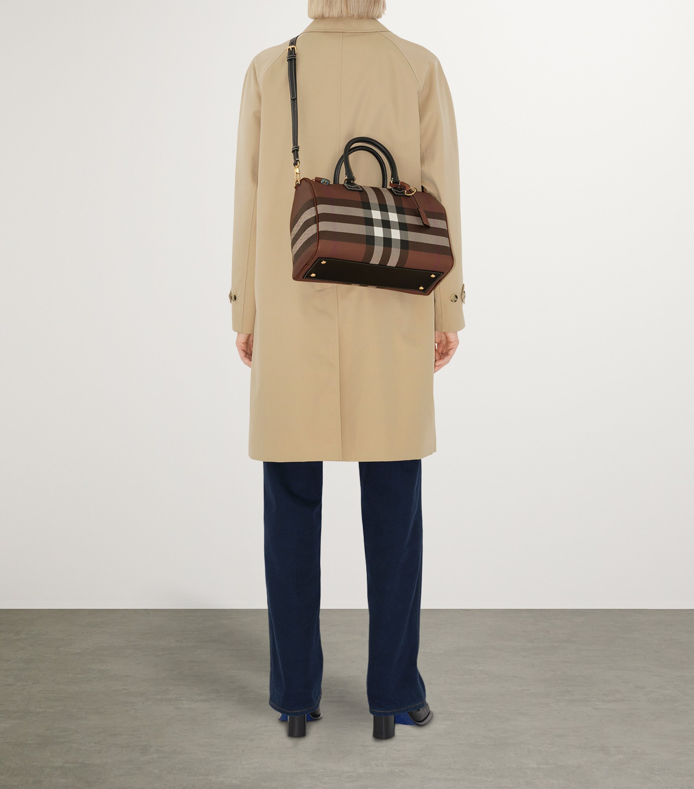 Mini Check Holdall DARK BIRCH BROWN CHK Image 4