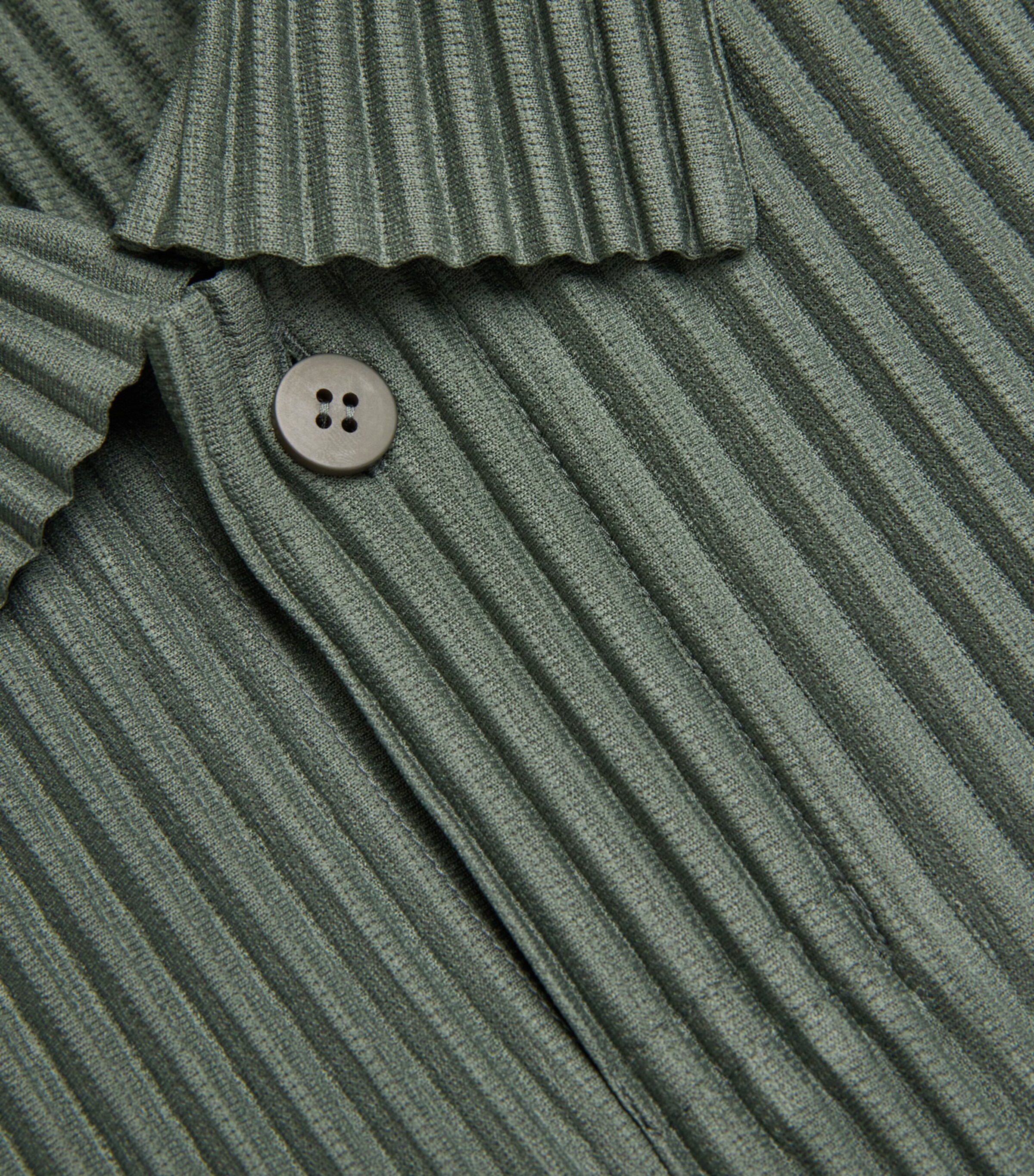 Tシャツ・カットソー ISSEY MIYAKE Pistachio green polyester t-shirt s-l400.jpg