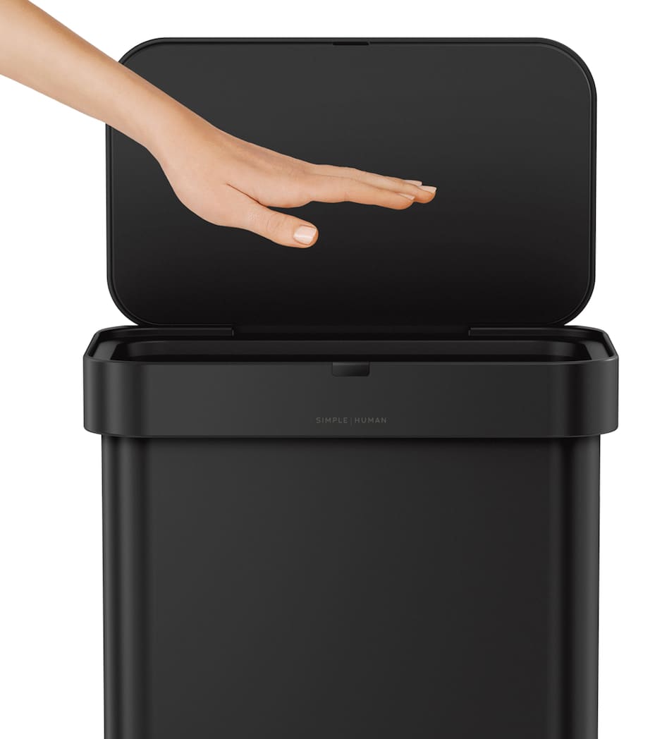 Rectangular Sensor Bin (58L) BLACK Image 6