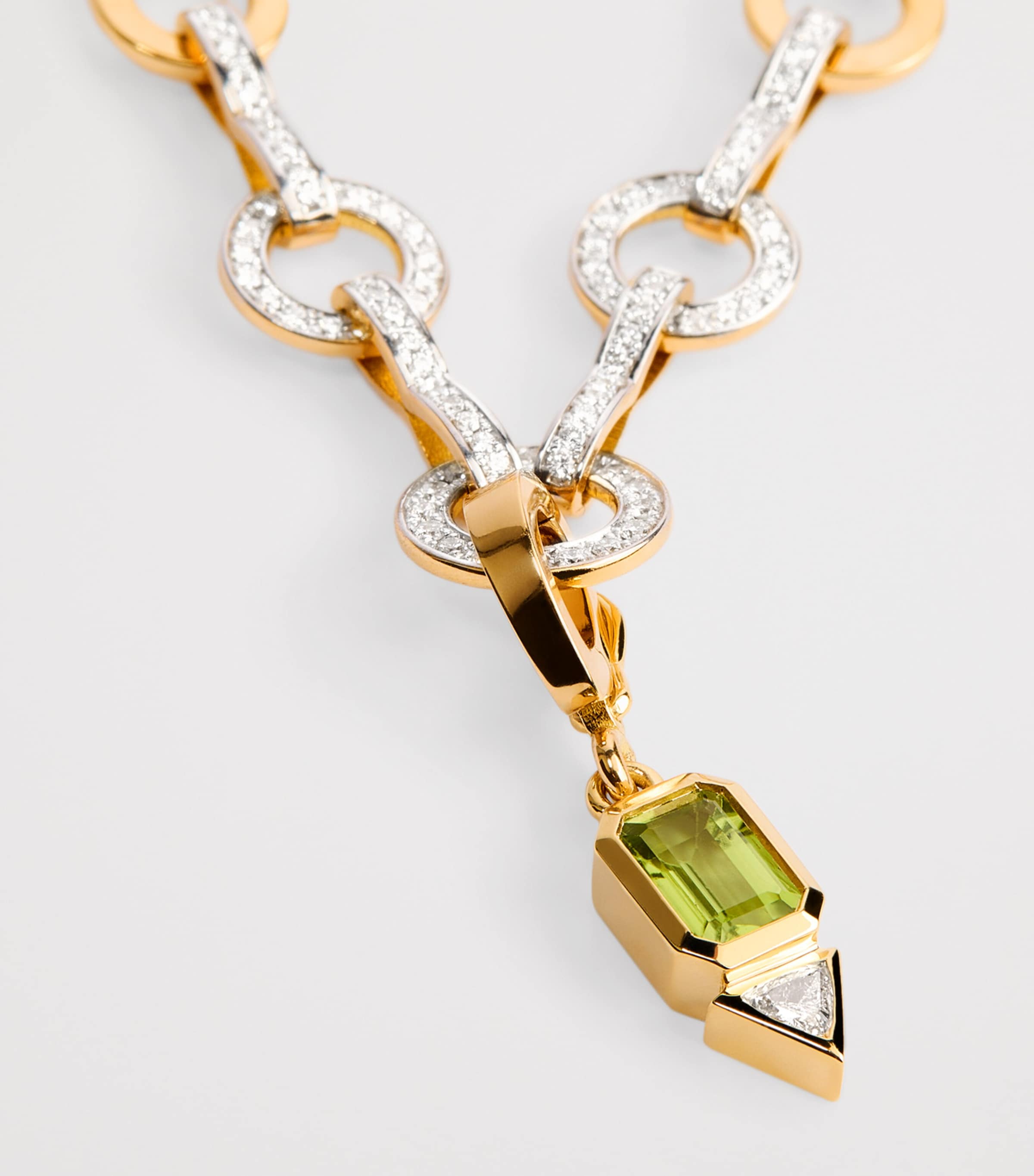 Yellow Gold, Peridot and Diamond August Charm YELLOW GOLD Image 5