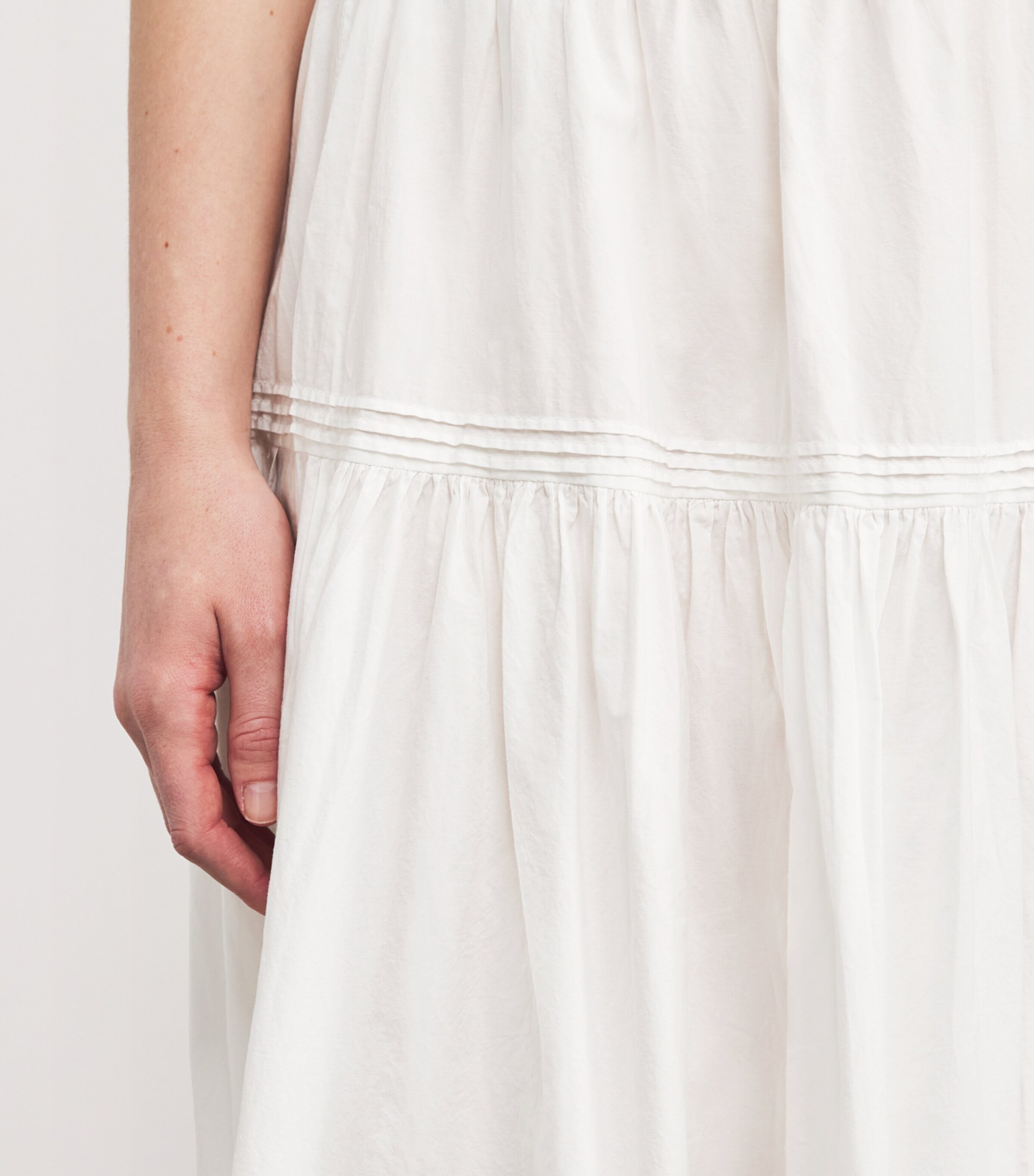 DÔEN Womens Organic Cotton Sebastiane Midi Skirt Powder Image 6