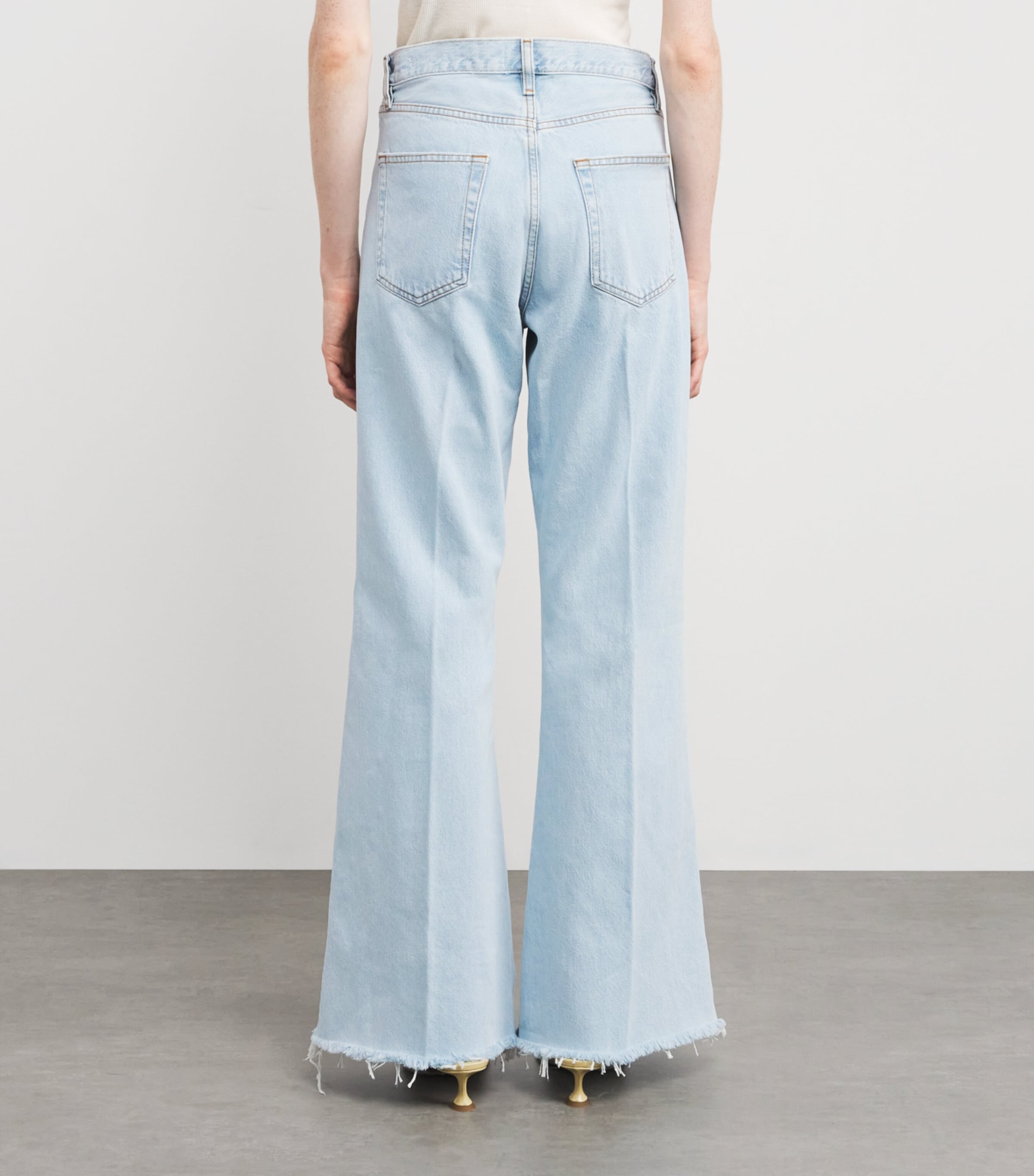 The Lax Flared Jeans WISP RAW FRAY Image 4