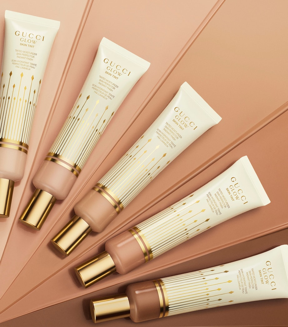 Gucci Glow Skin Tint Moisturiser (40ml) 48 MEDIUM Image 7