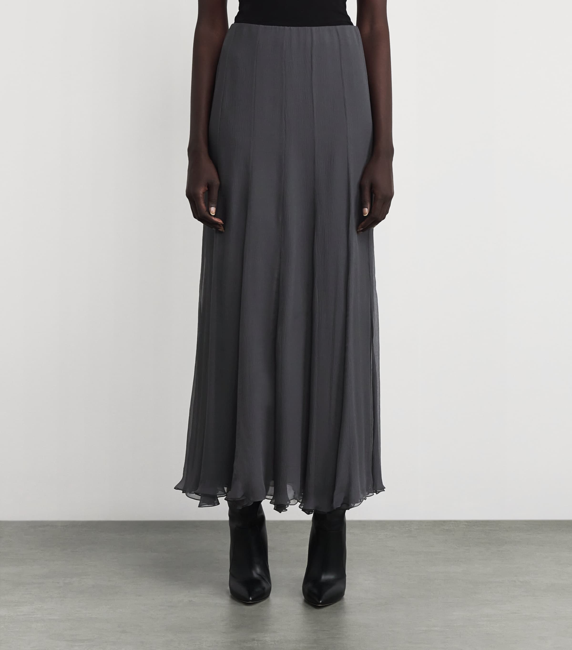 Silk Maxi Skirt PEARLY BLACK Image 3