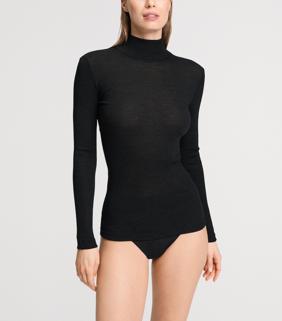 Hanro Womens Wool-Silk Funnel-Neck Top Phantom Image 4