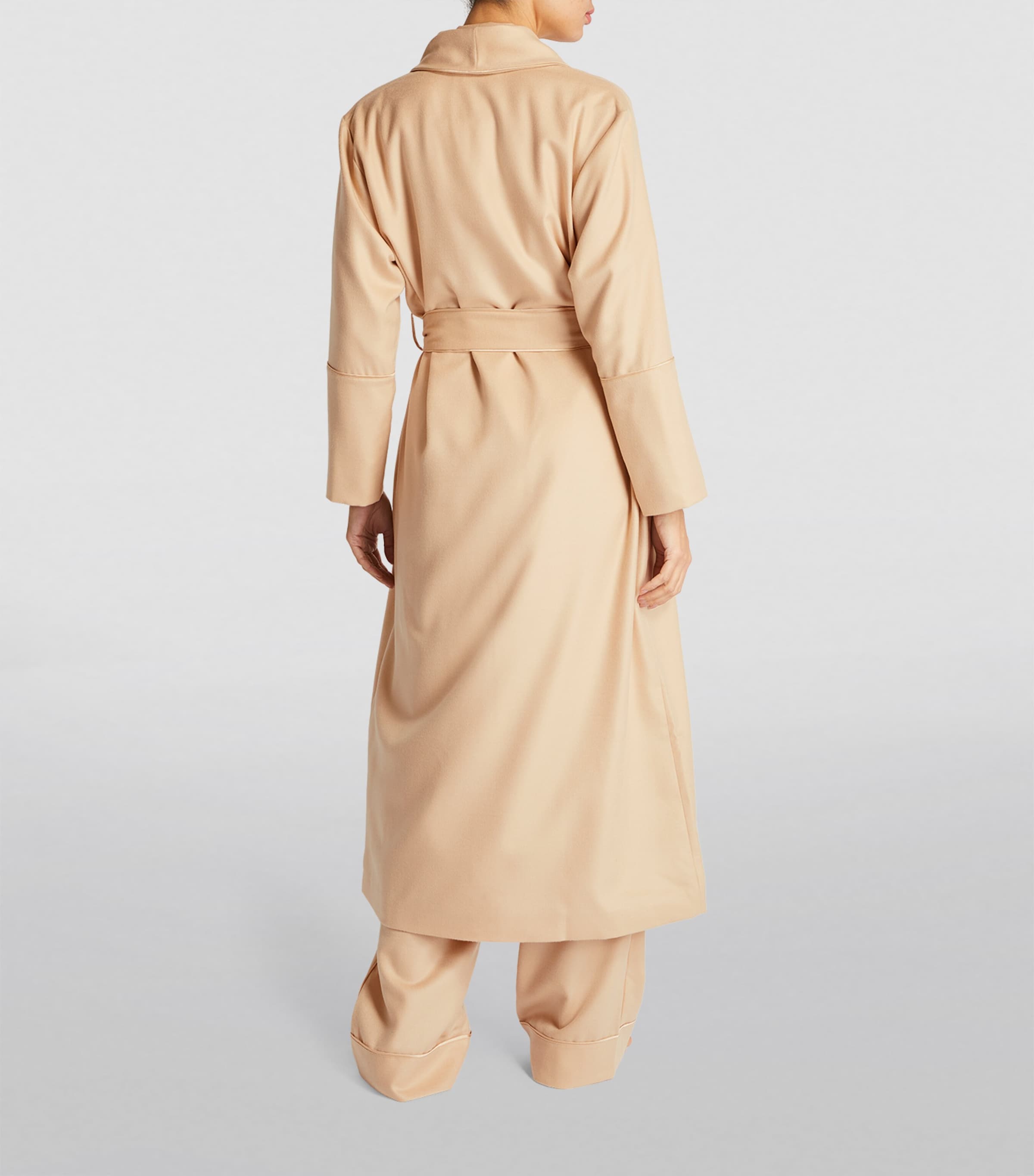 Cashmere Logan Robe MUSCAT Image 4