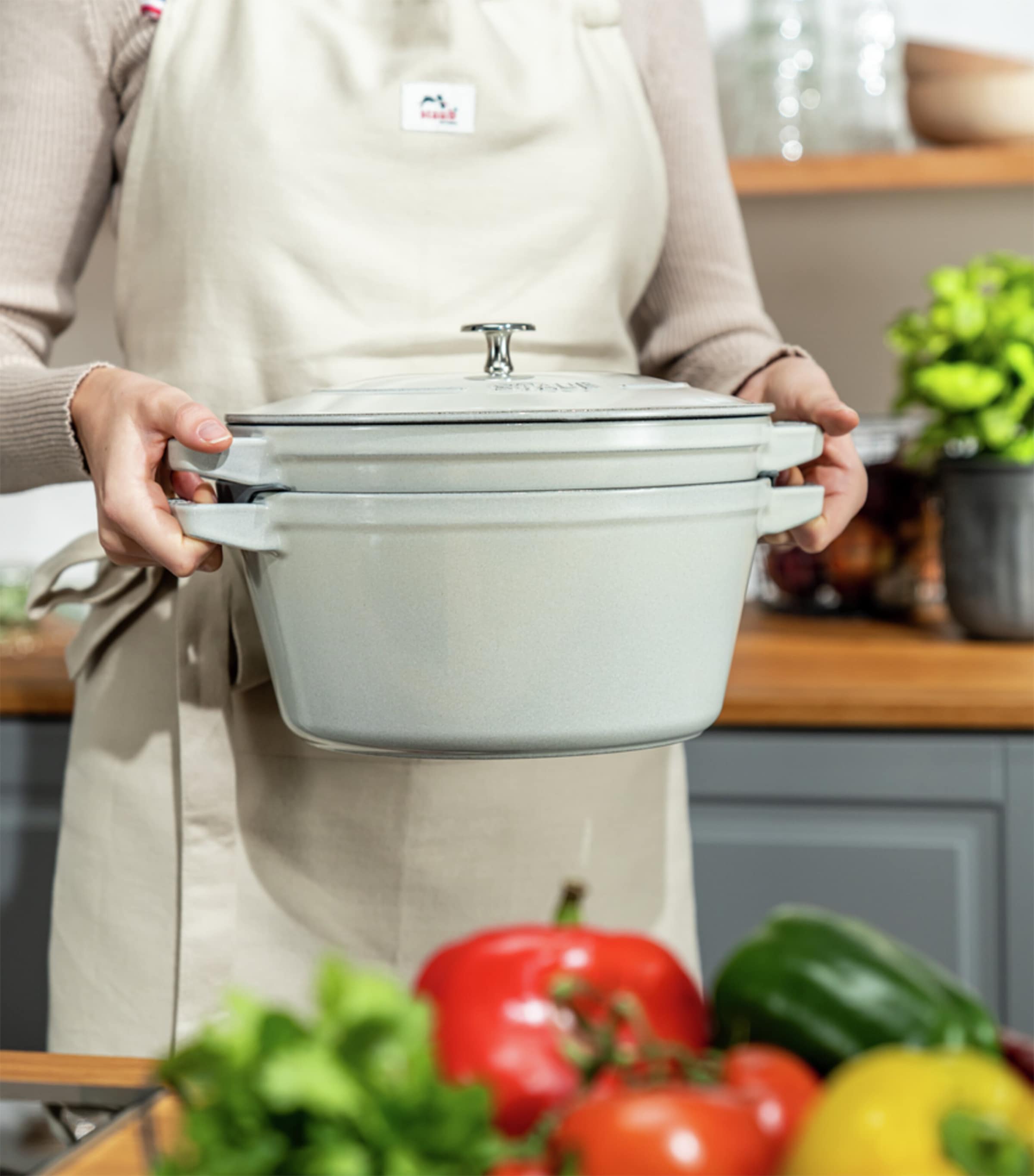 2-Piece Round Stackable Cocotte Set WHITE TRUFFLE Image 3