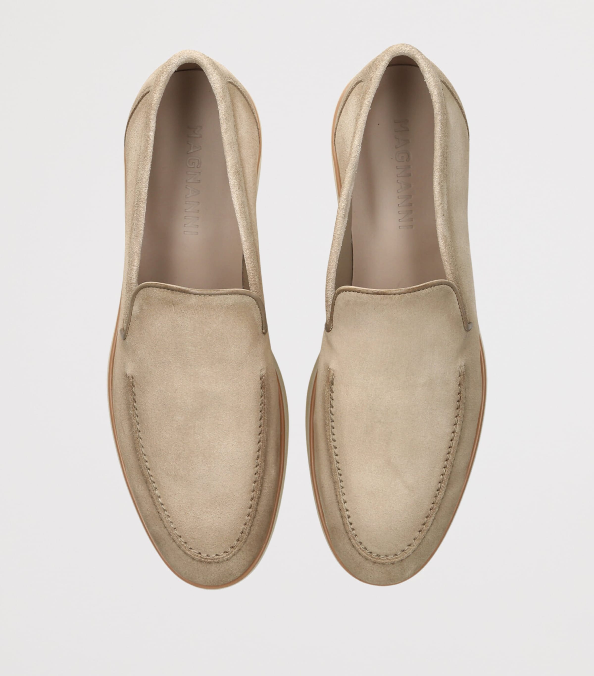 Magnanni Suede Calpe Loafers Beige Image 4