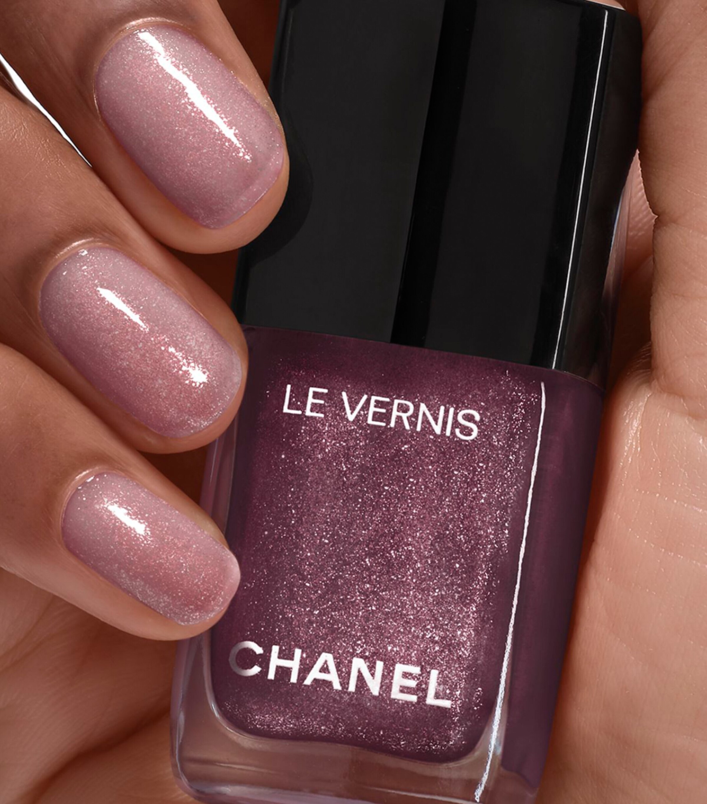 CHANEL LE VERNIS Longwear Nail Colour Spectaculaire Image 4