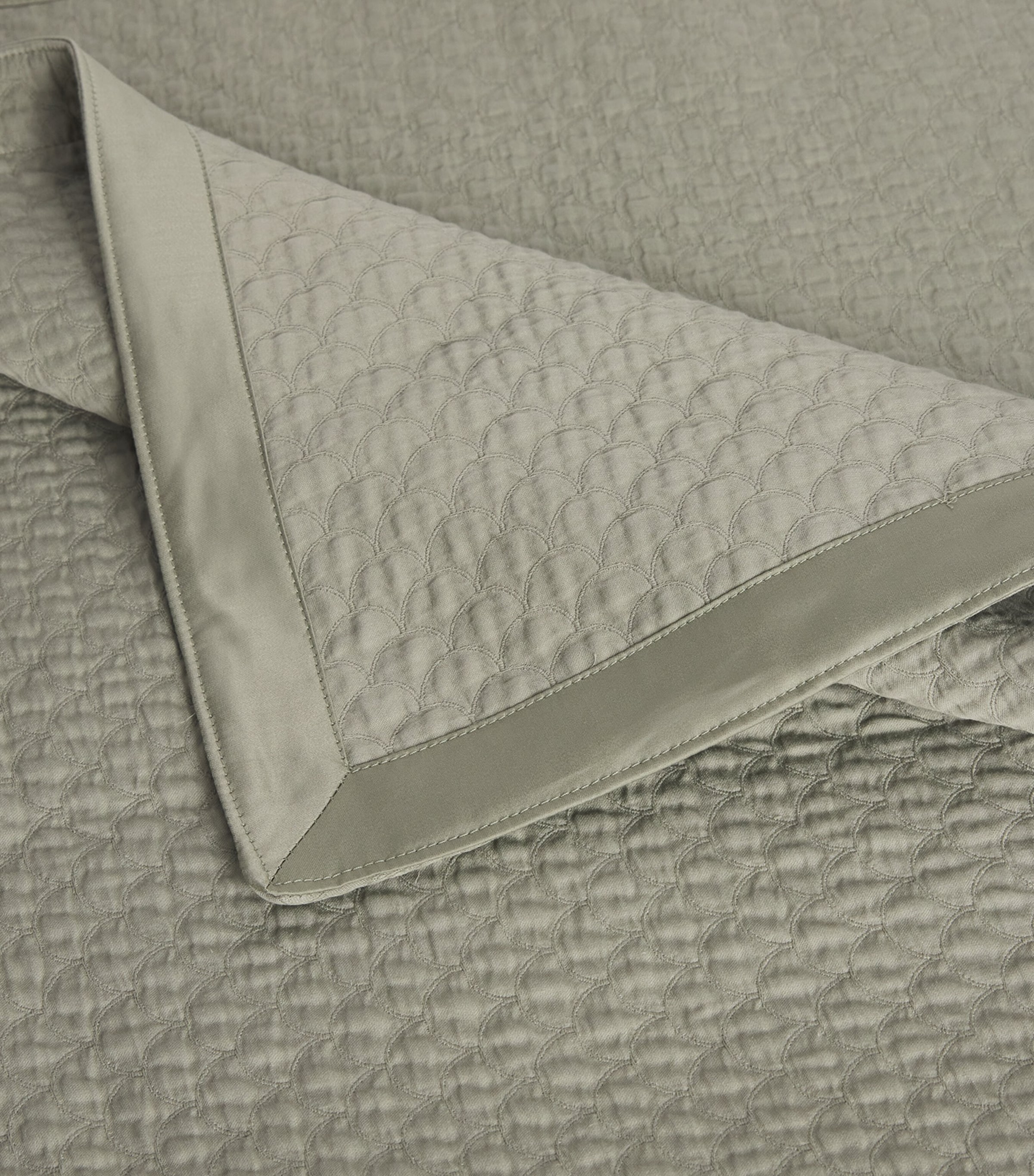 Prince Square Pillowcase (65cm x 65cm) 277 LAUREL Image 4