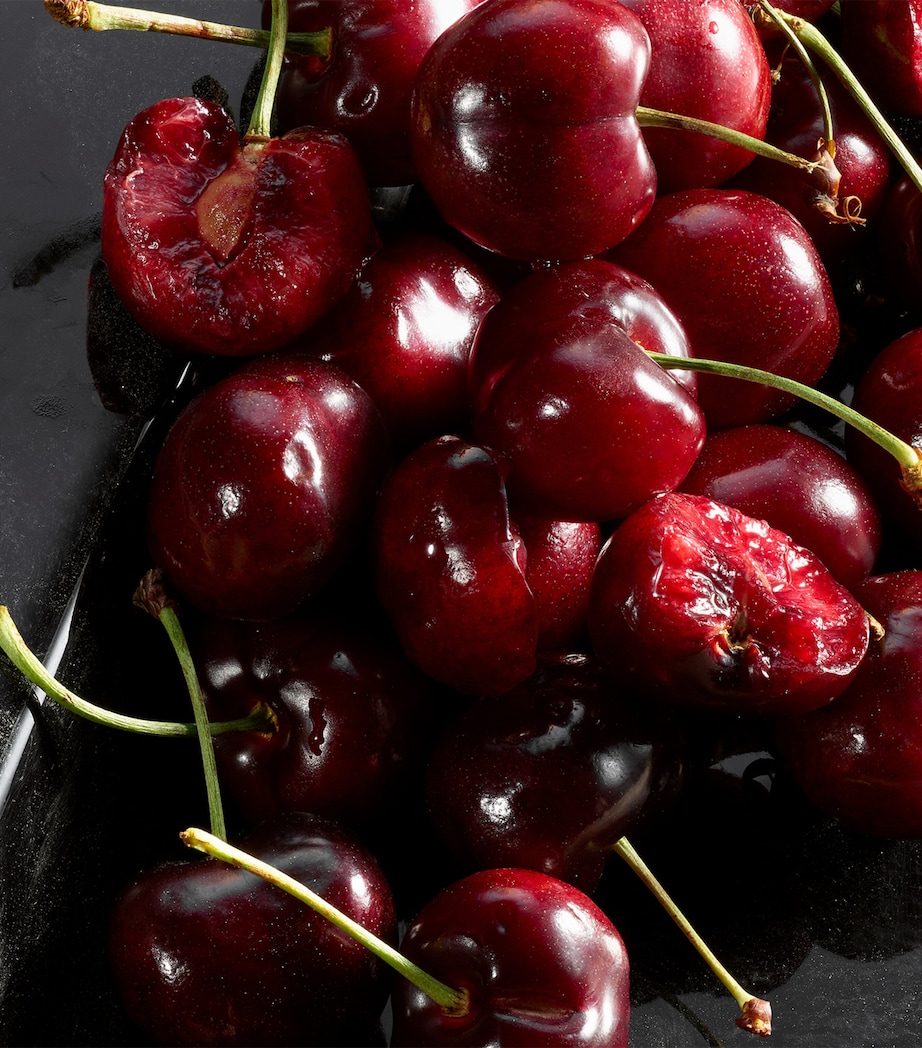 Q by Dolce & Gabbana Eau de Parfum Intense (30ml) NO COLOUR Image 5