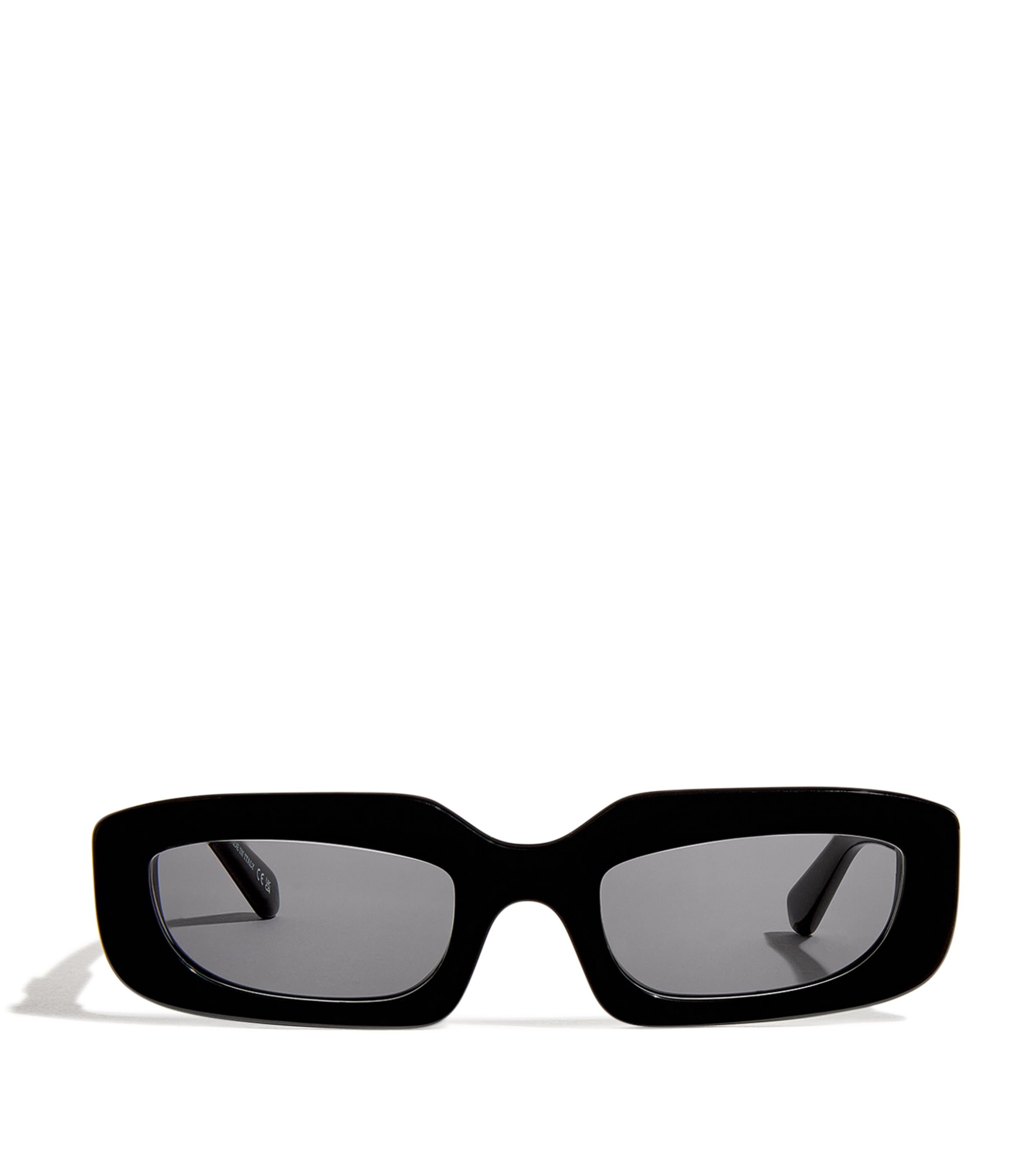 Shop Off-white Renton Sunglasses In Black