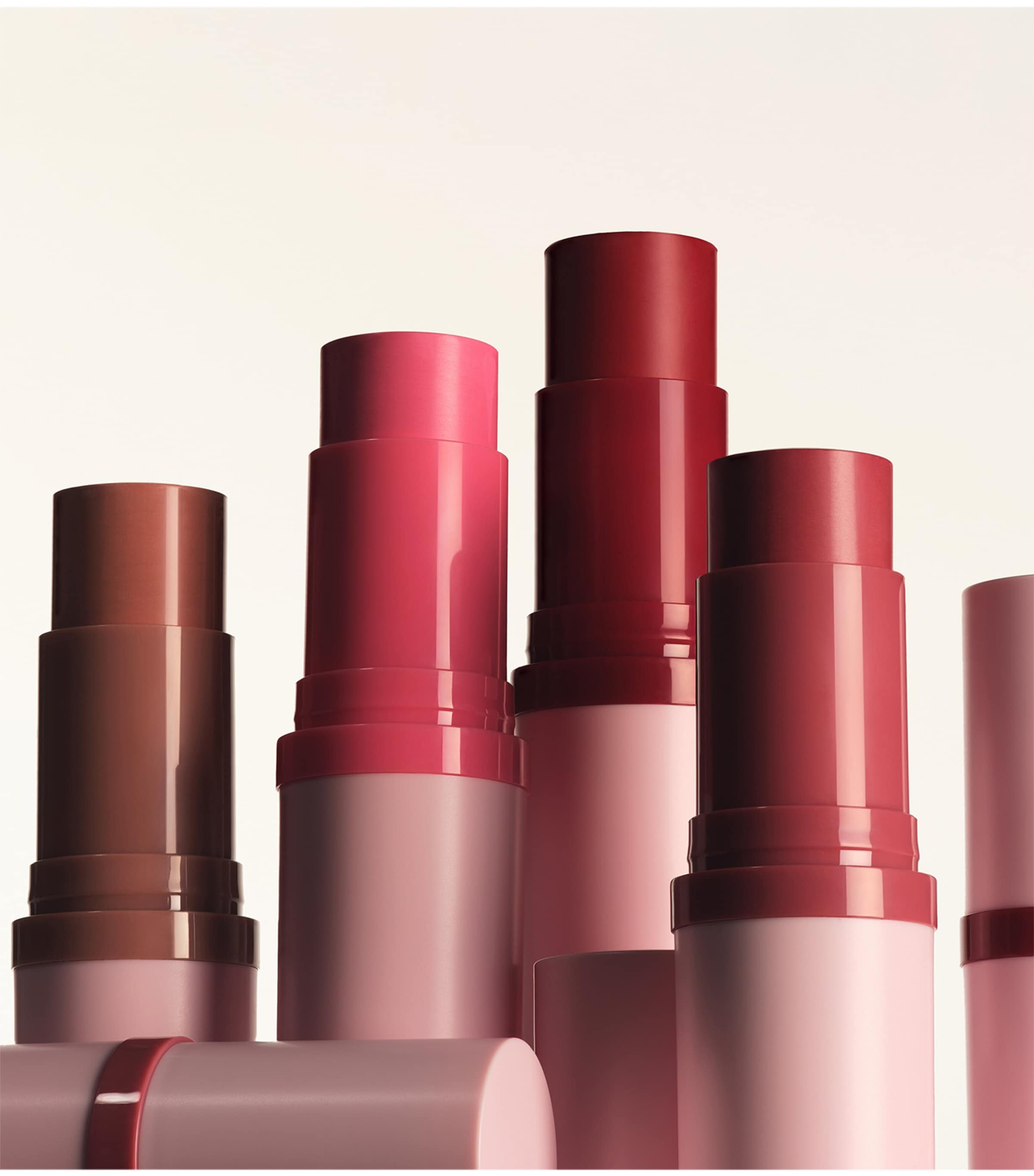 Powder Blush Stick 214 PLAY FOR KEEPS Image 2