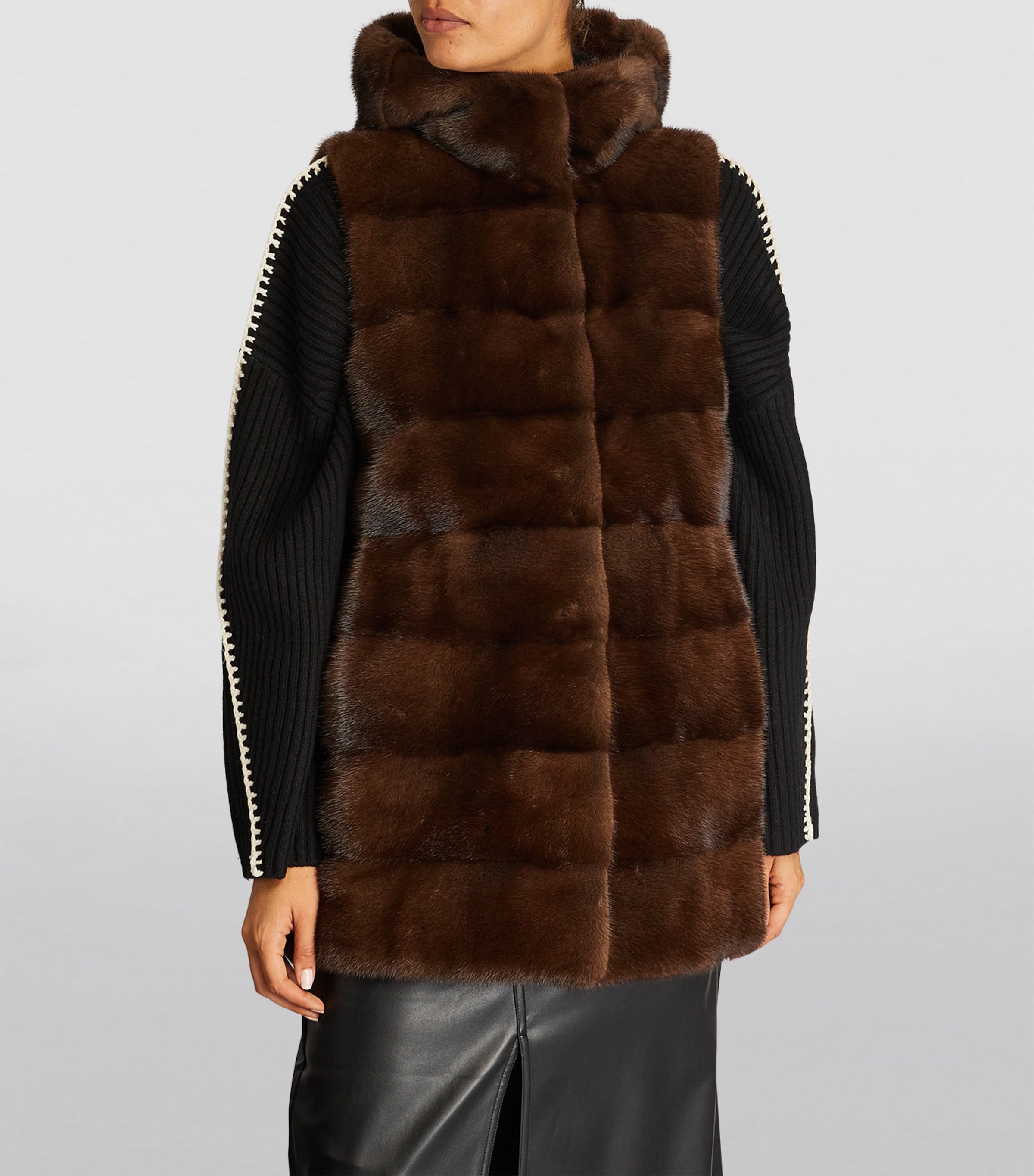 Mink Hooded Gilet LUNA Image 3