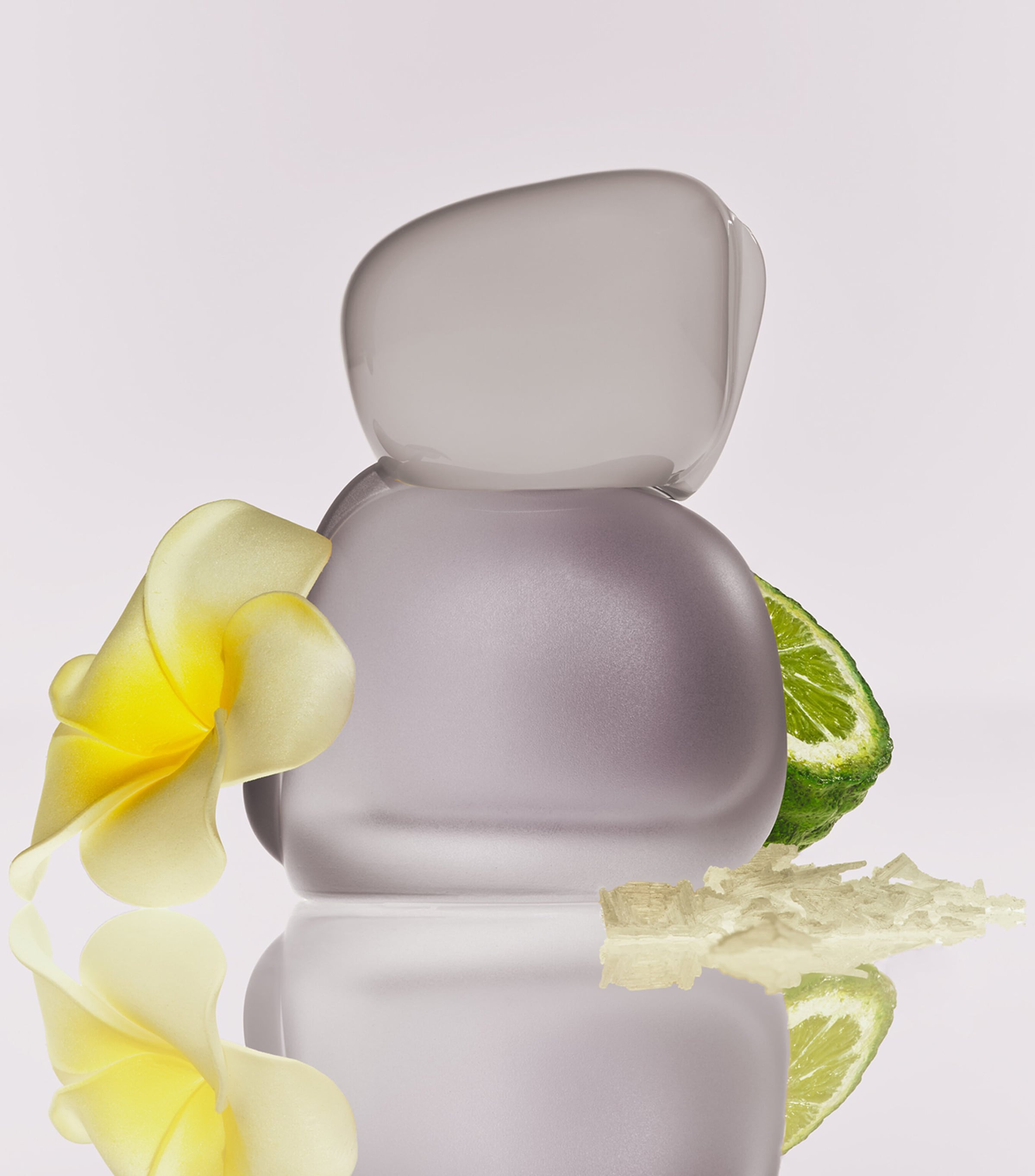 Kylie Cosmetics Cashmere Muse Eau de Parfum (50ml) Image 4