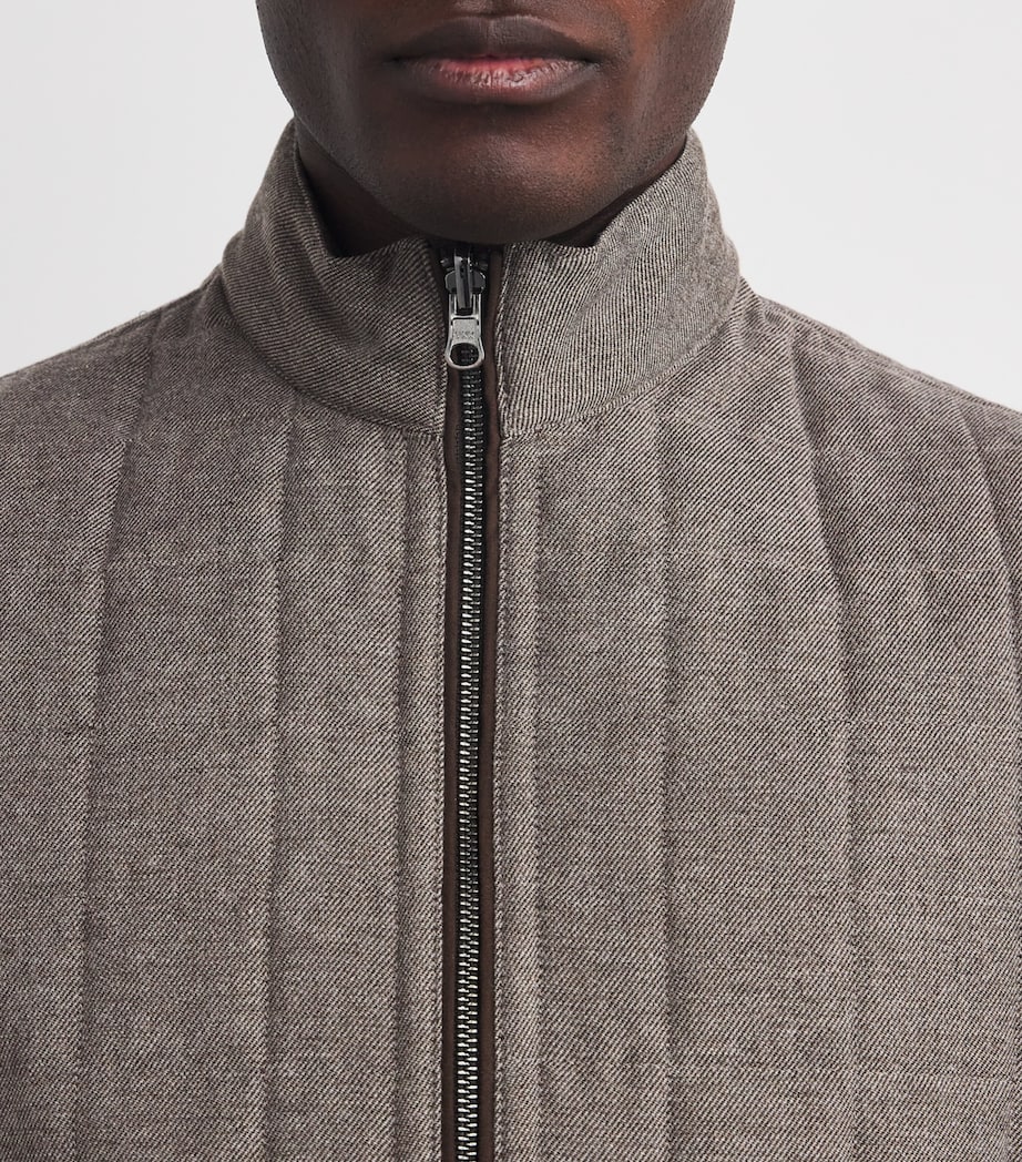 Quilted Reversible Gilet 40 BROWN Image 7