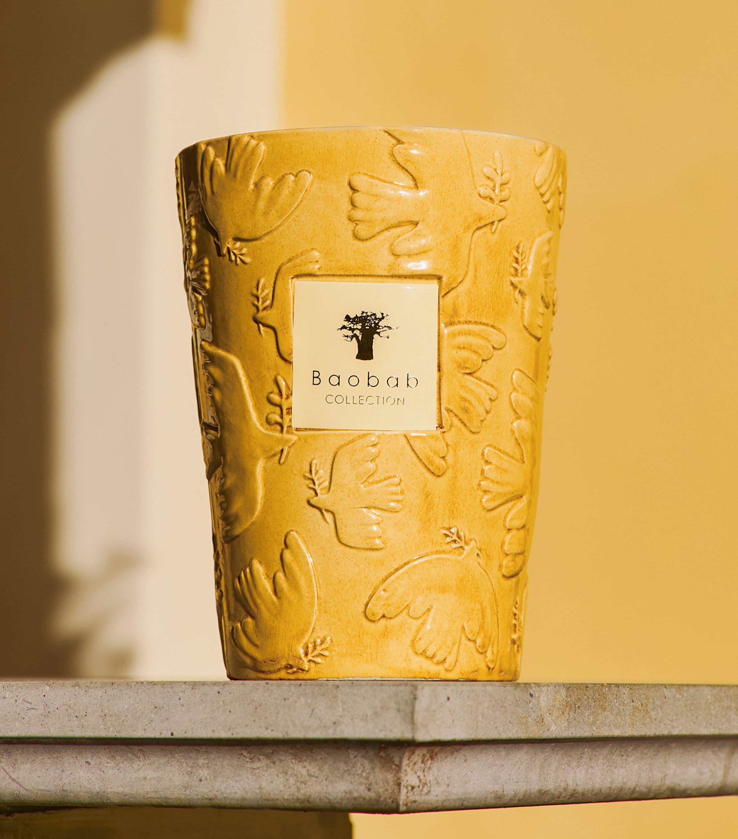 Baobab Collection Dove Scented Candle (6kg) Yellow Image 5