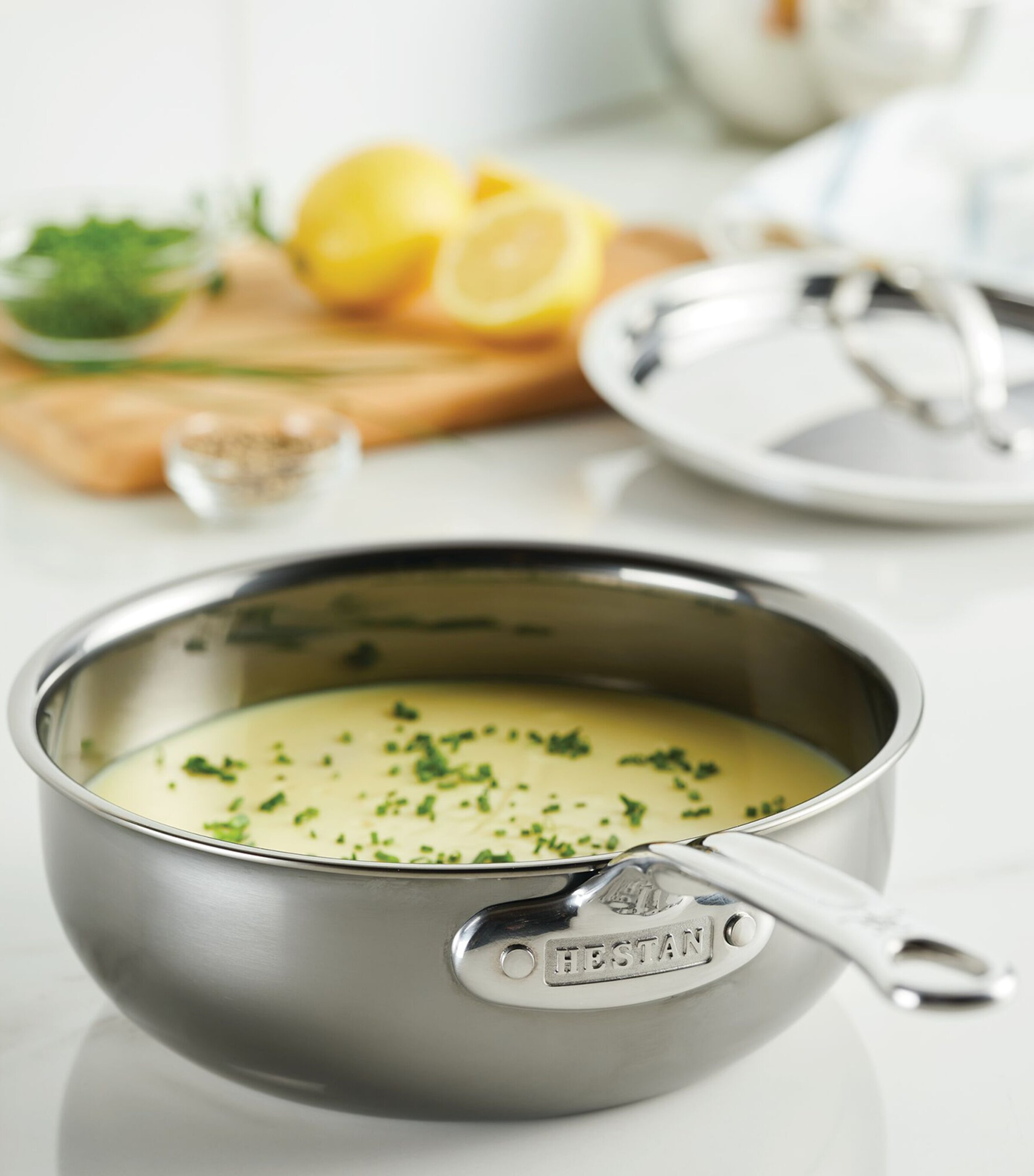 Hestan Stainless Steel NanoBond Saucepan with Lid (22cm) Silver Image 6