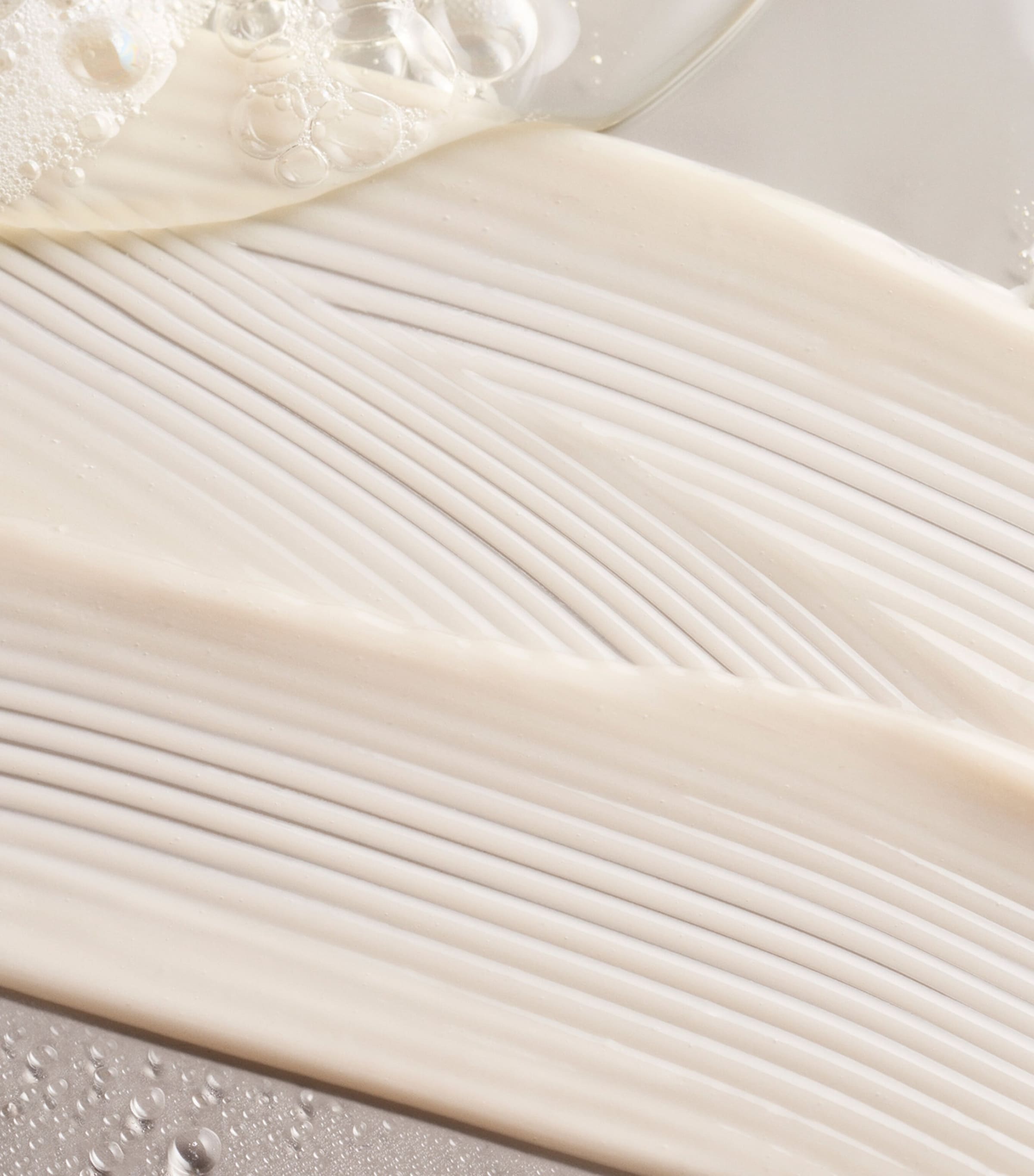 Serene Scalp Densifying Shampoo (250ml) NO COLOUR Image 2