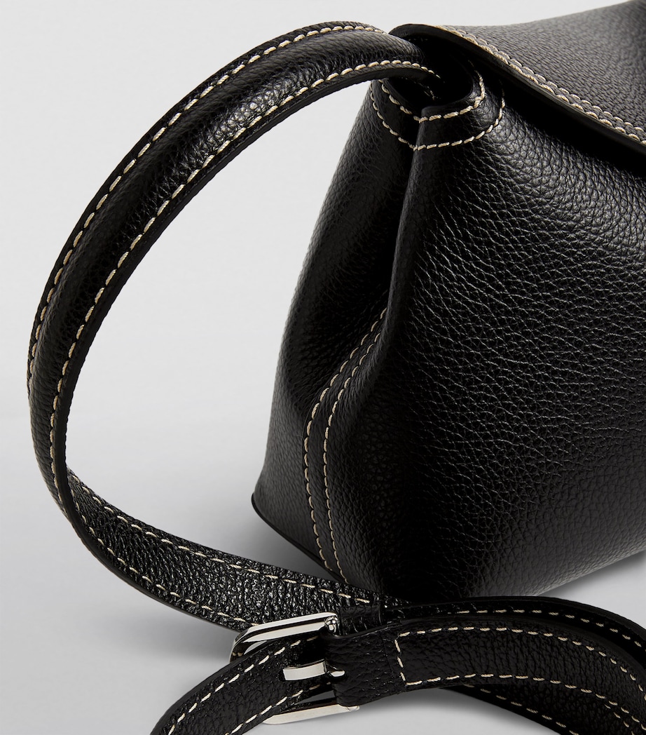 Leather T-Lock Clutch Bag BLACK 001 Image 6