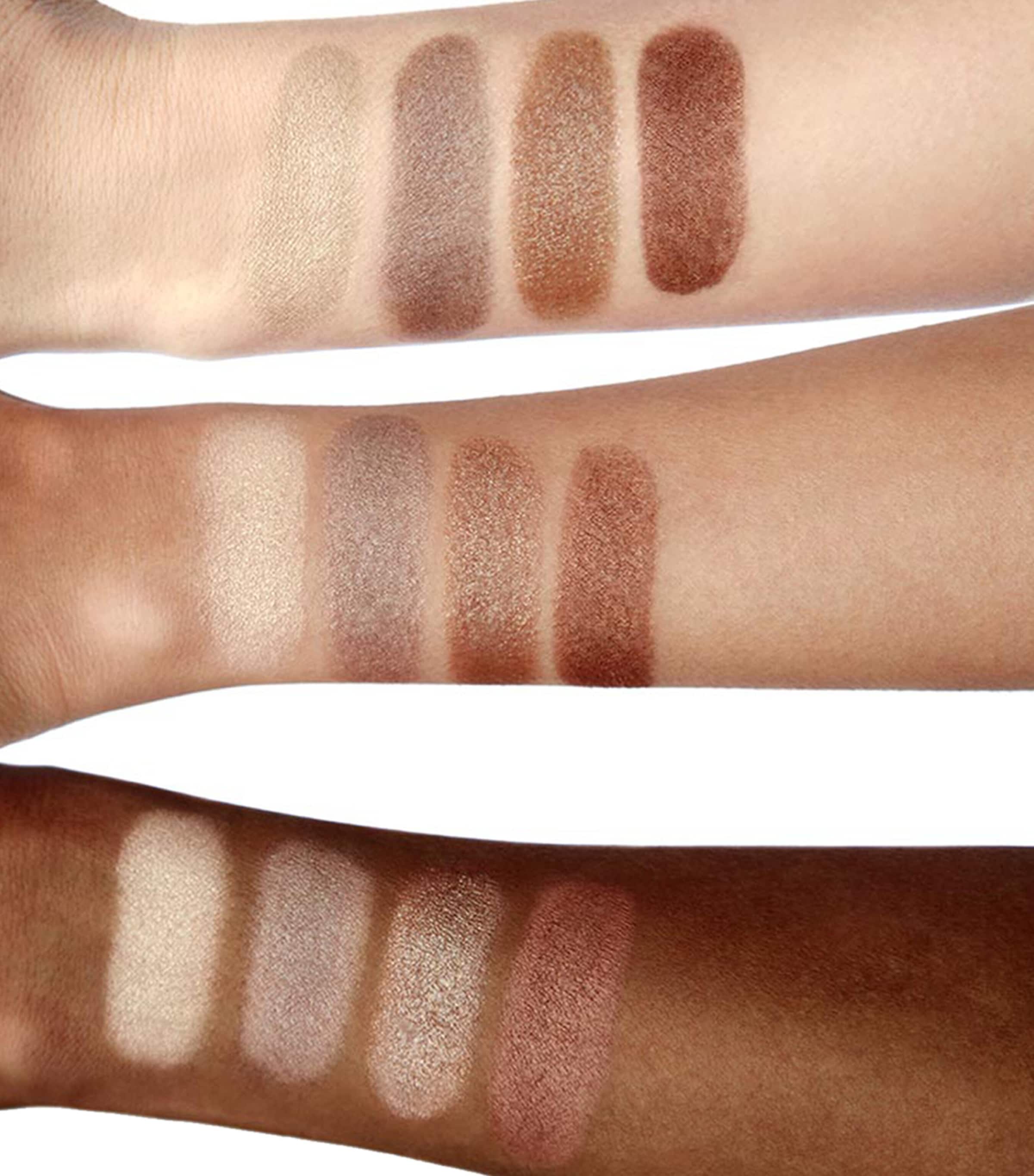 Charlotte Tilbury Luxury Eyeshadow Palette The Golden Goddess Image 4