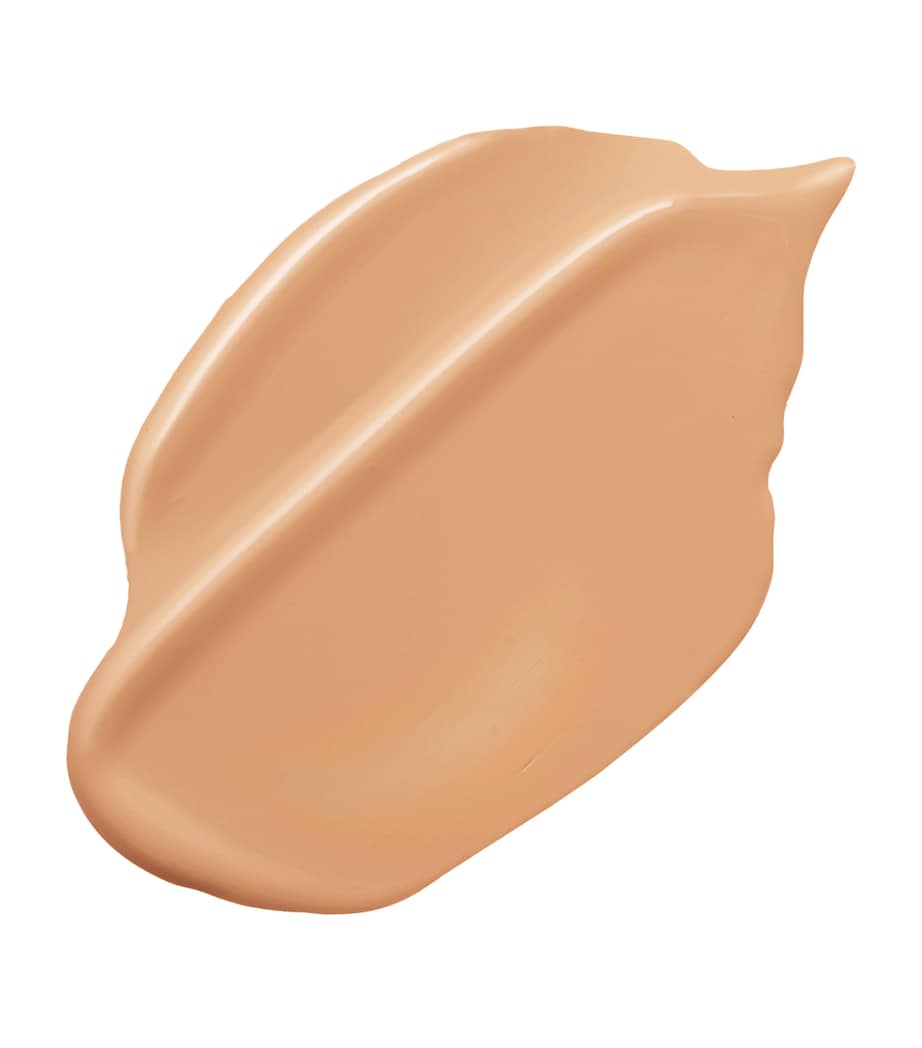 Flawless Satin Moisture Foundation SPF 25 FS202 OCHRE BEIGE Image 2