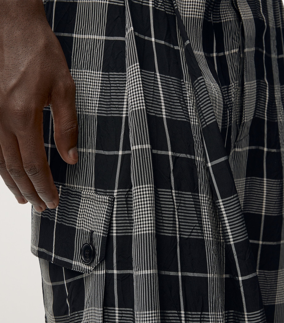 LOEWE Mens Oversized Chequered Shorts Black/white Image 6