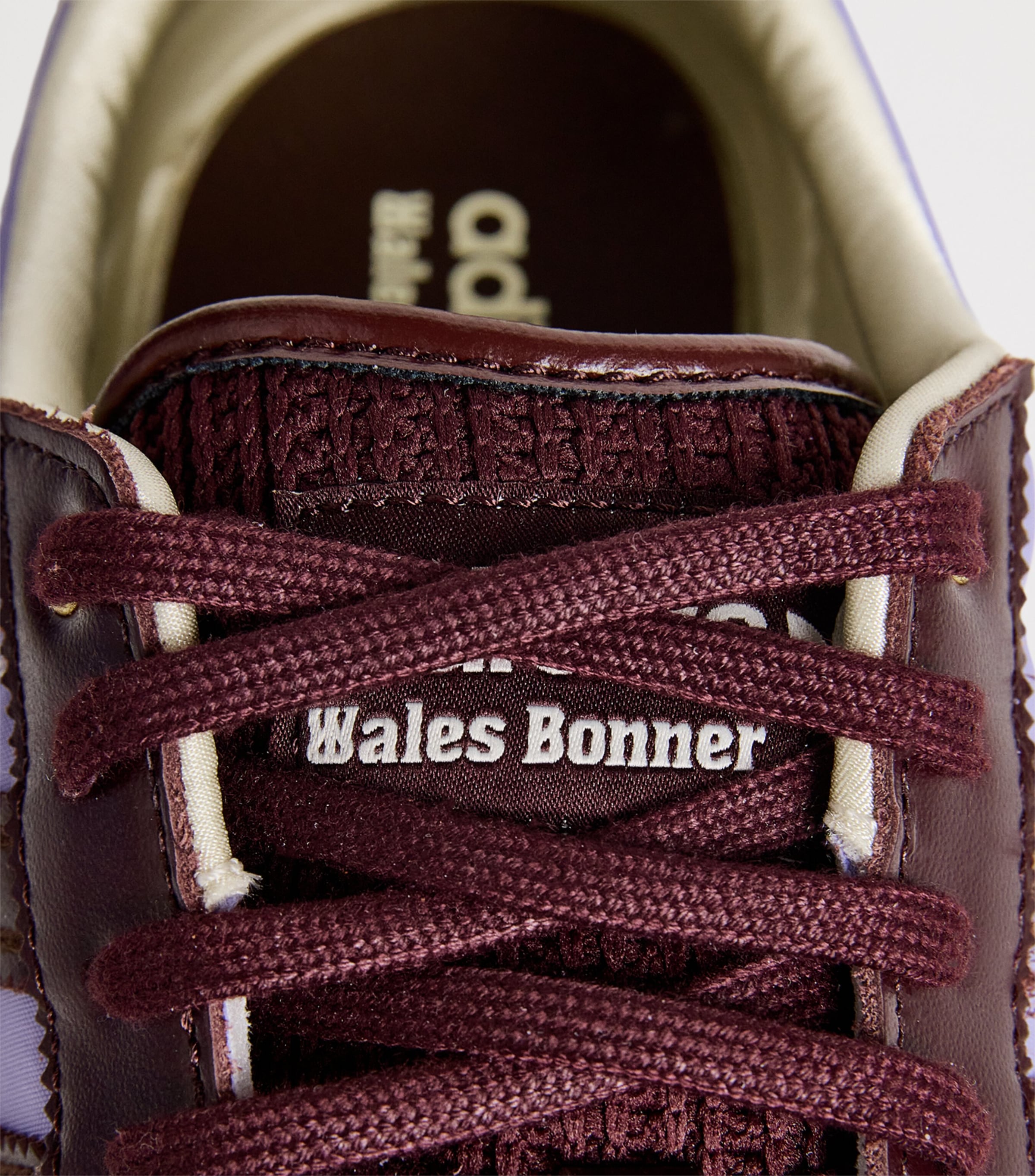 x Wales Bonner Japan Low-Top Sneakers BEIGE Image 8