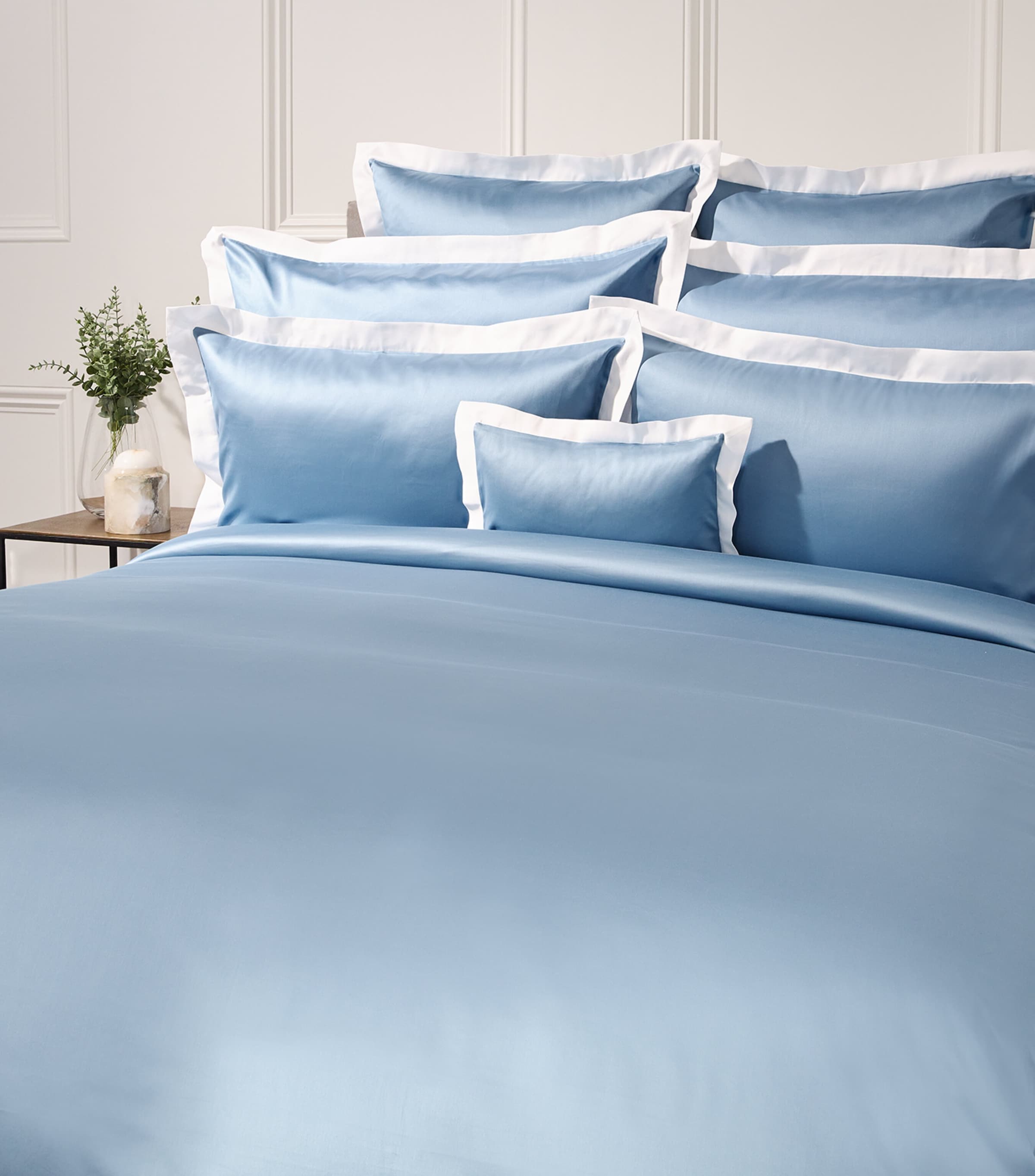 Celso De Lemos Emma King Pillowcase (50cm x 90cm) Ciel Image 2