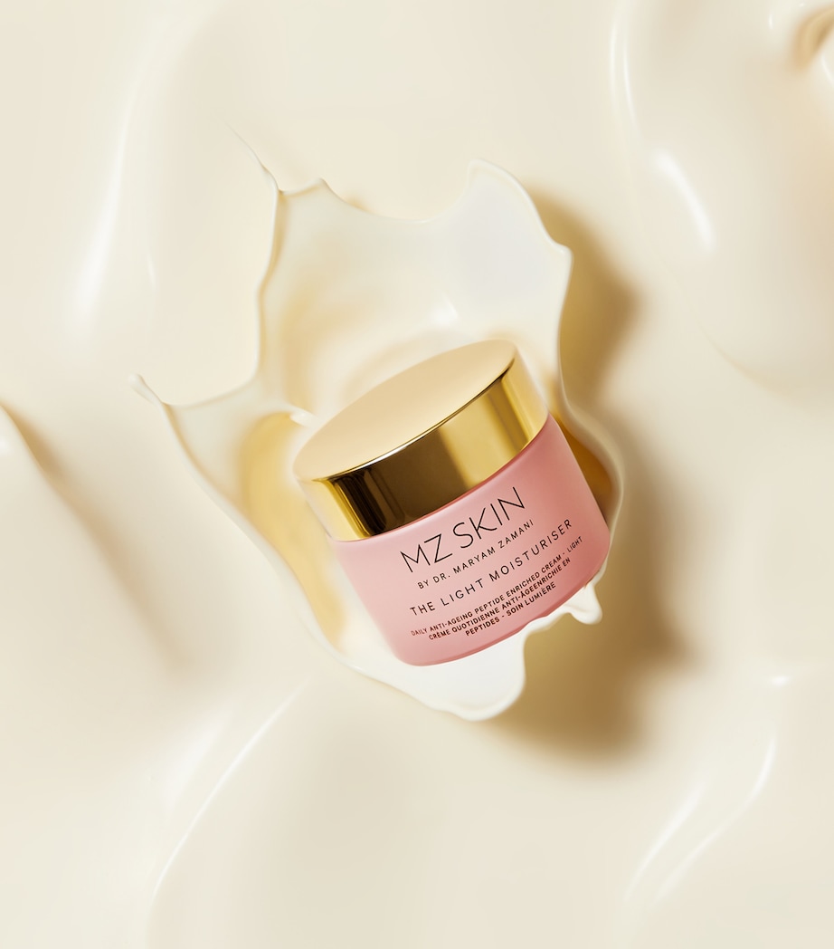 The Light Moisturiser (50ml) NO COLOUR Image 3