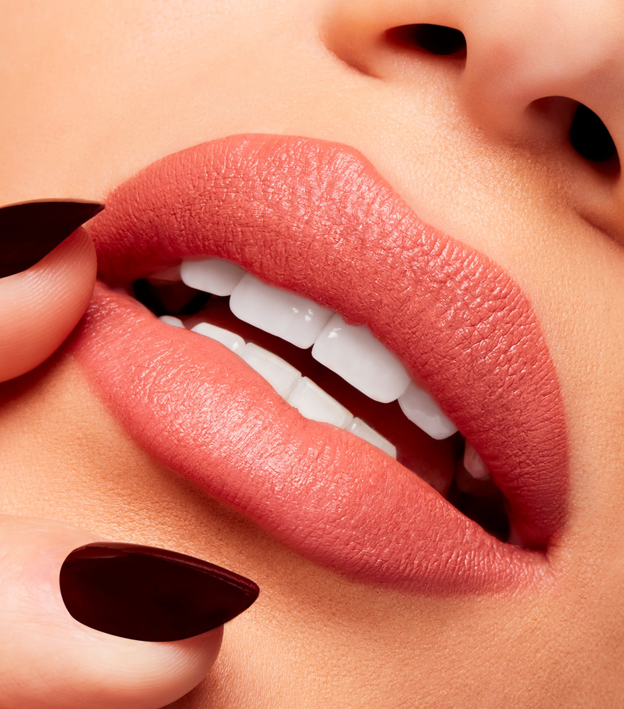 MAC Powder Kiss Velvet Blur Slim Stick | Make-up | Lips | Lipsticks | Designers | MAC MAC Powder Kiss Velvet Blur Slim Stick | Make-up | Lips | Lipsticks | Designers | MAC