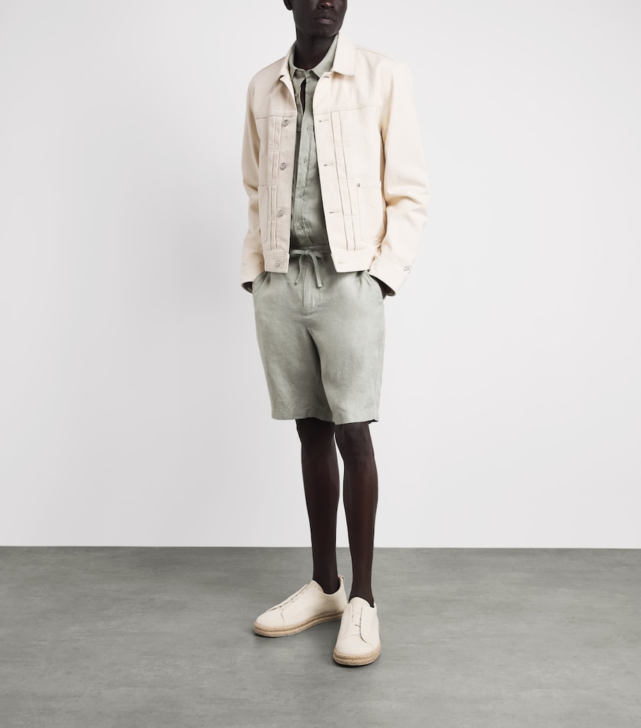 Vince Mens Linen Drawstring Shorts Matcha Image 2