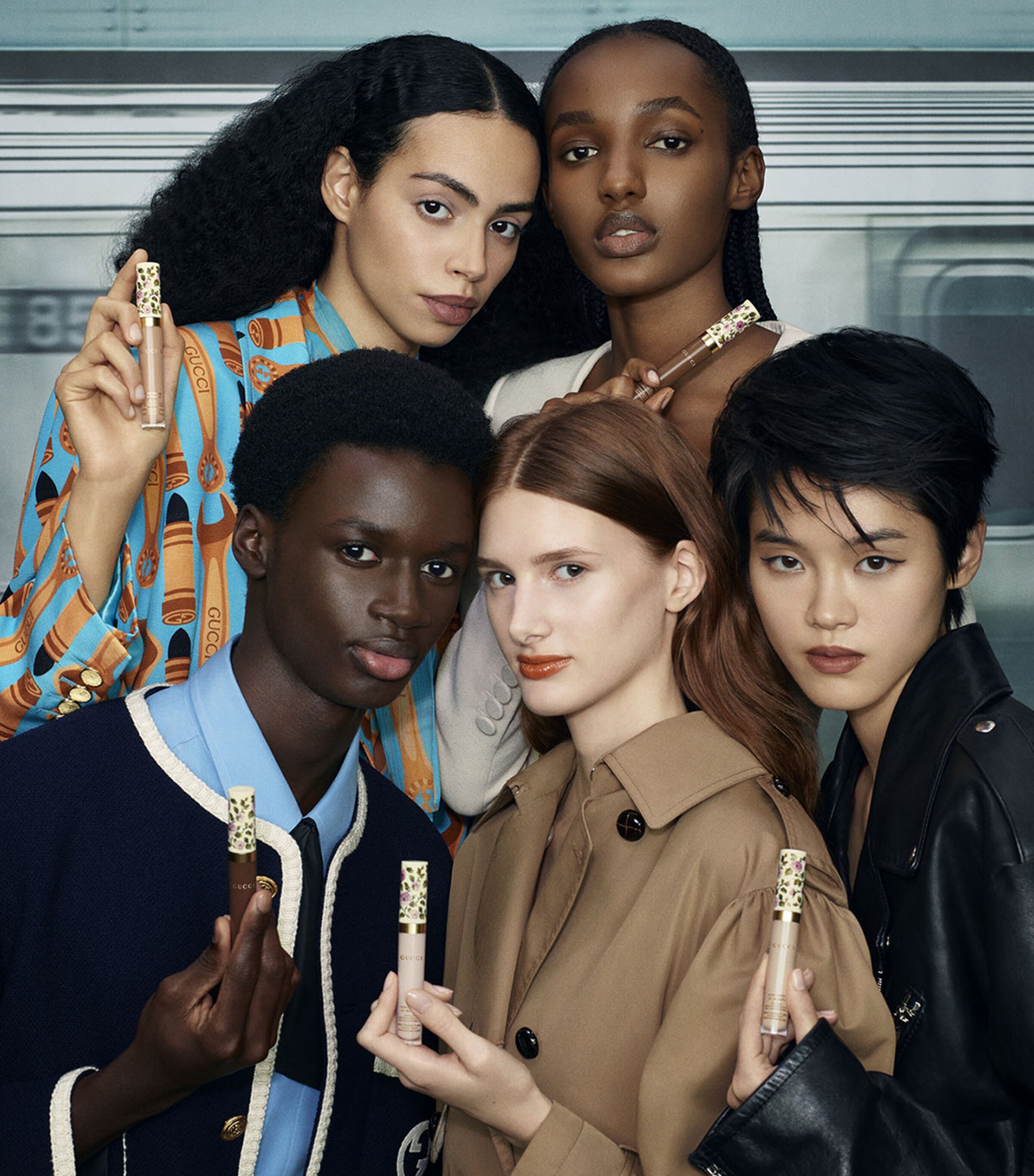 Concentré De Beauté Liquid Concealer 24N Image 8