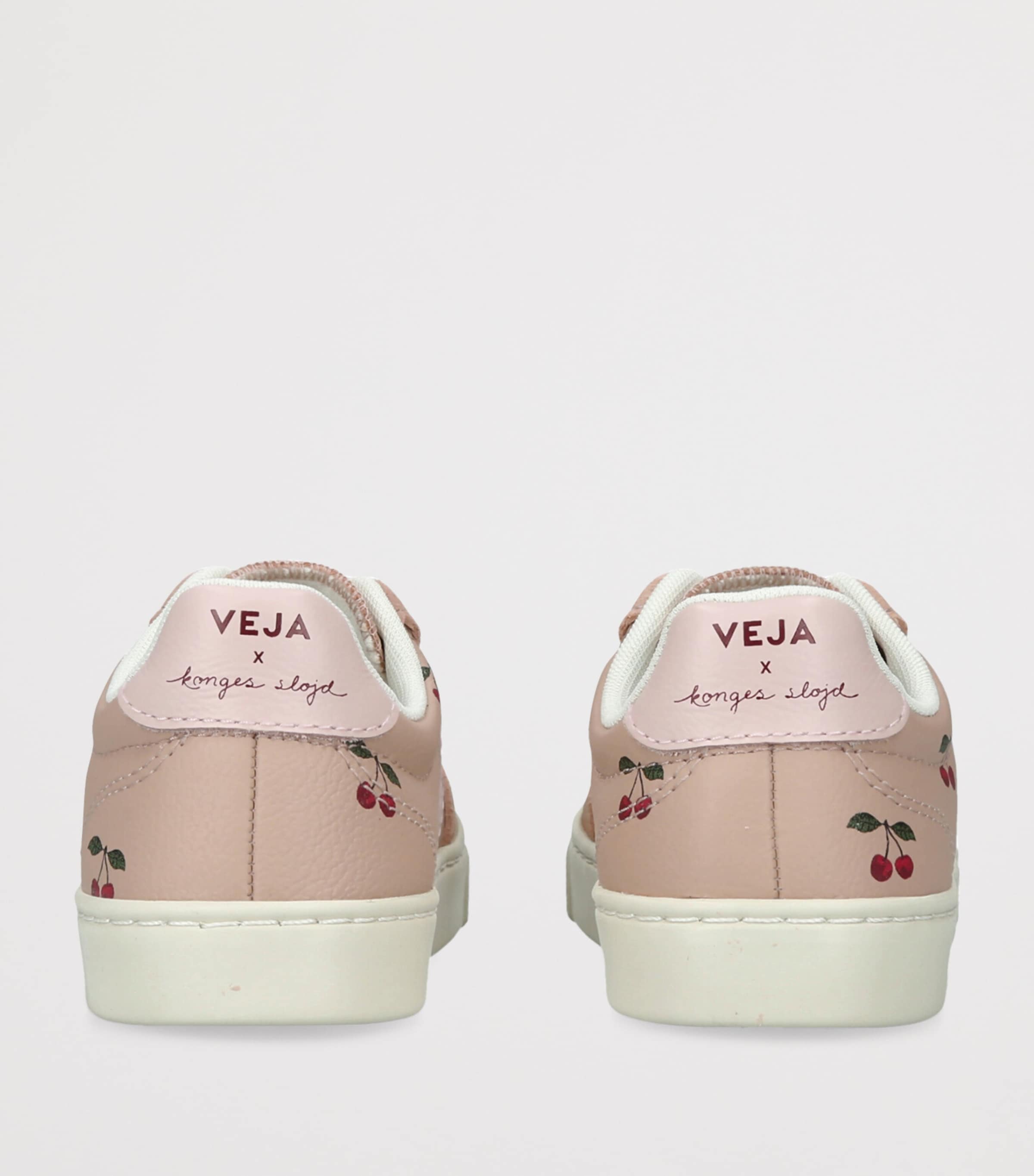 Veja Kids x Konges Sløjd Leather Cherry Volley Sneakers Pink Comb Image 3