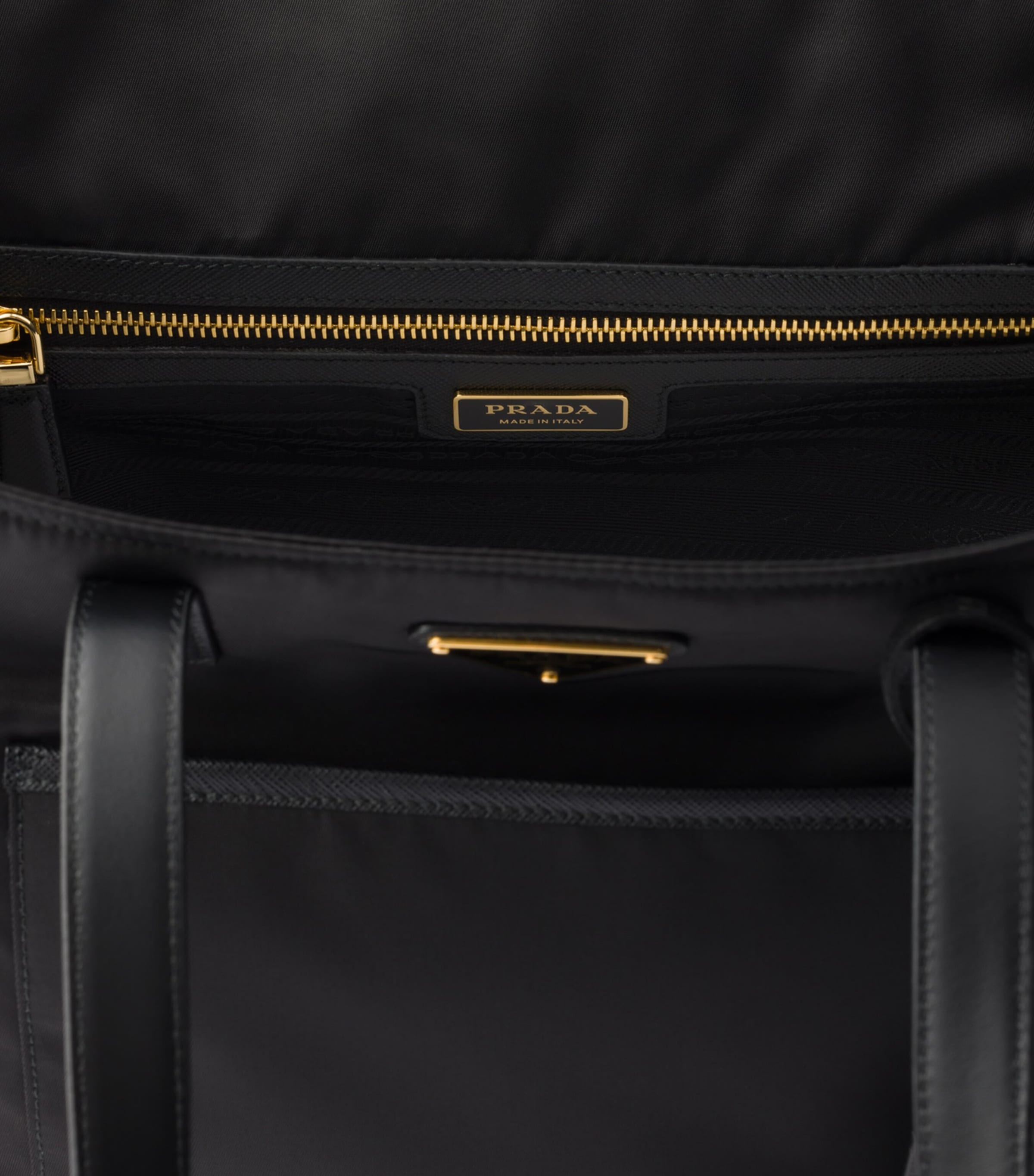 Medium Re-Nylon Re-Edition 1978 Tote Bag F0002 Image 4