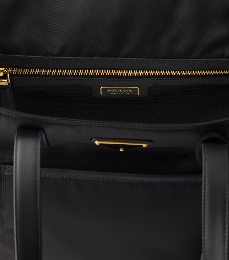 Medium Re-Nylon Re-Edition 1978 Tote Bag F0002 Image 4