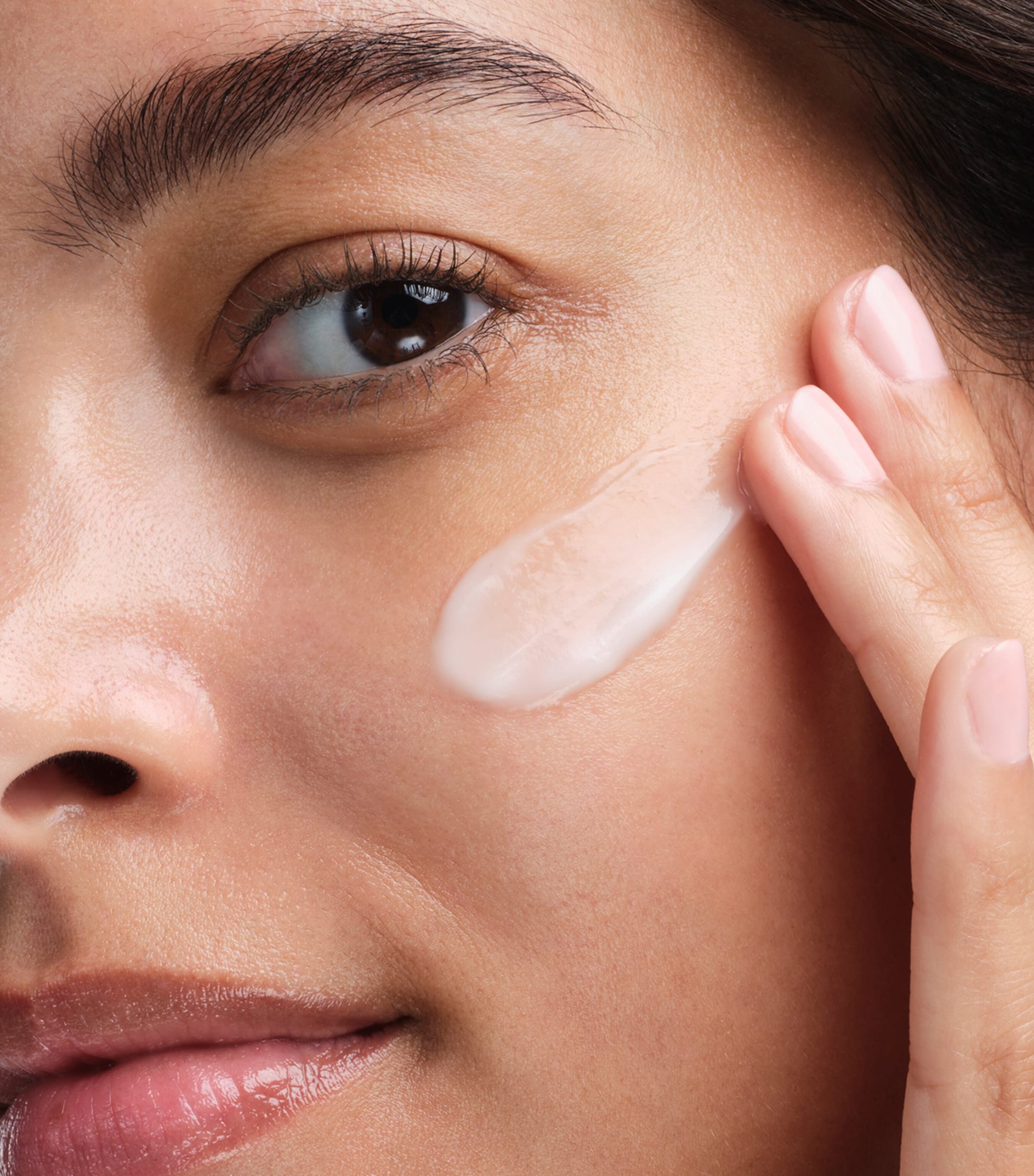 The Silk Cream (50ml) NO COLOUR Image 5